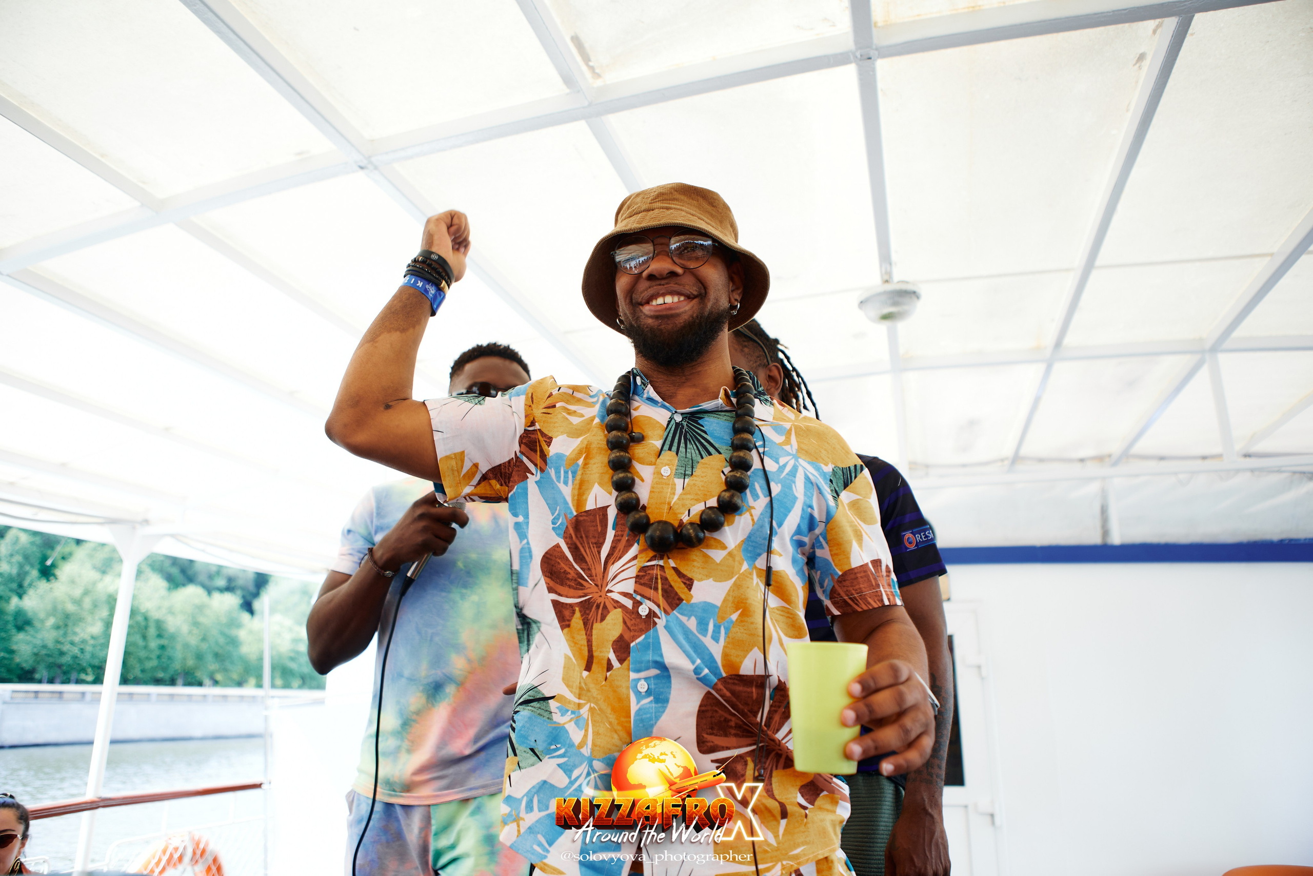Boat party. Свадебный фотограф