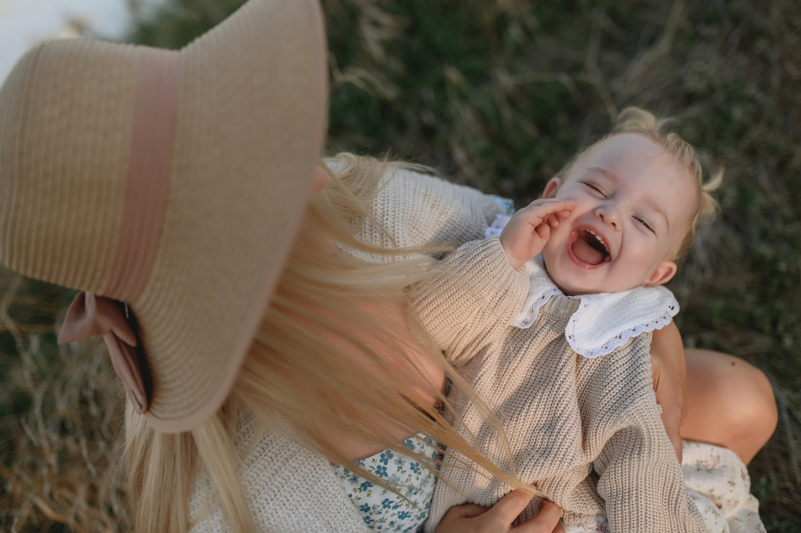 Осенняя история. Мама с дочкой. Фотограф Котова Валентина