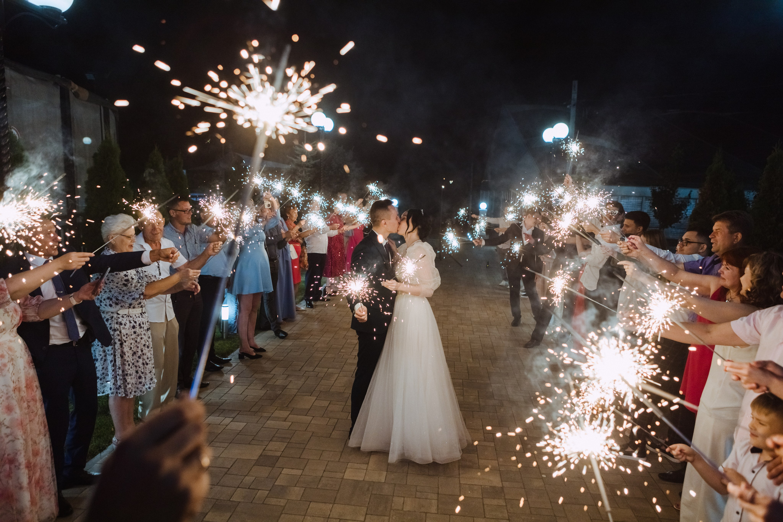 Свадебная фотосессия. Фотографы в городе Волгограде — Людмила Агеева и Алексей Околелов