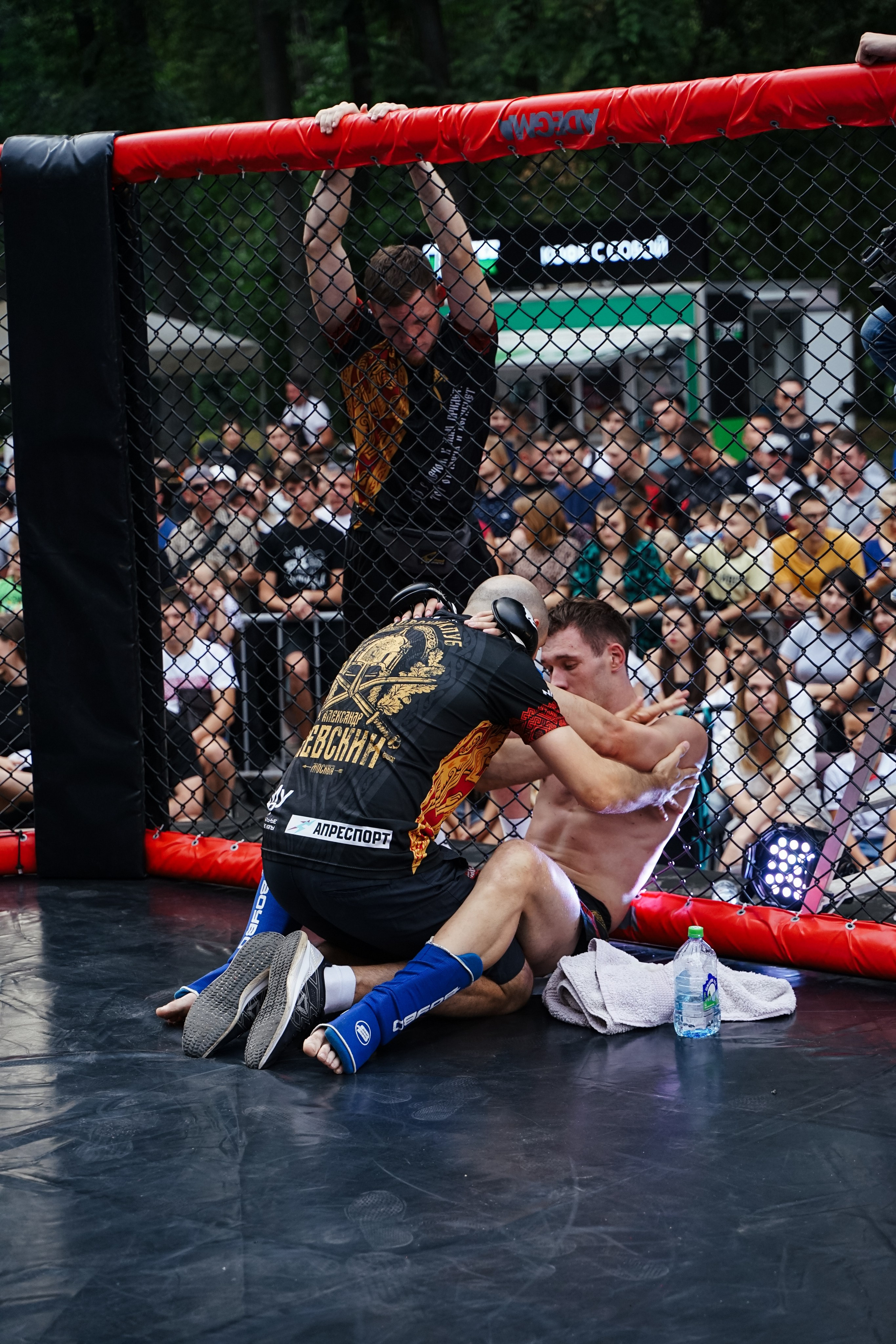 Вечер боев в ЦПКиО. Фотограф Надежда Погребняк | Рязань | Москва