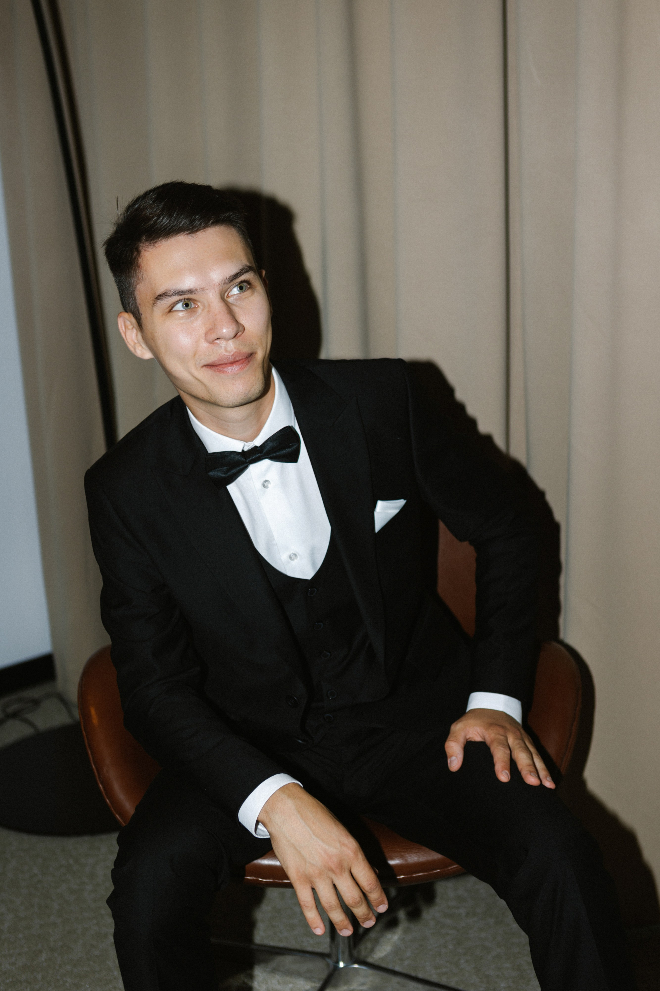 Вика и Ваня. Эстетичный свадебный репортаж в любом городе страны