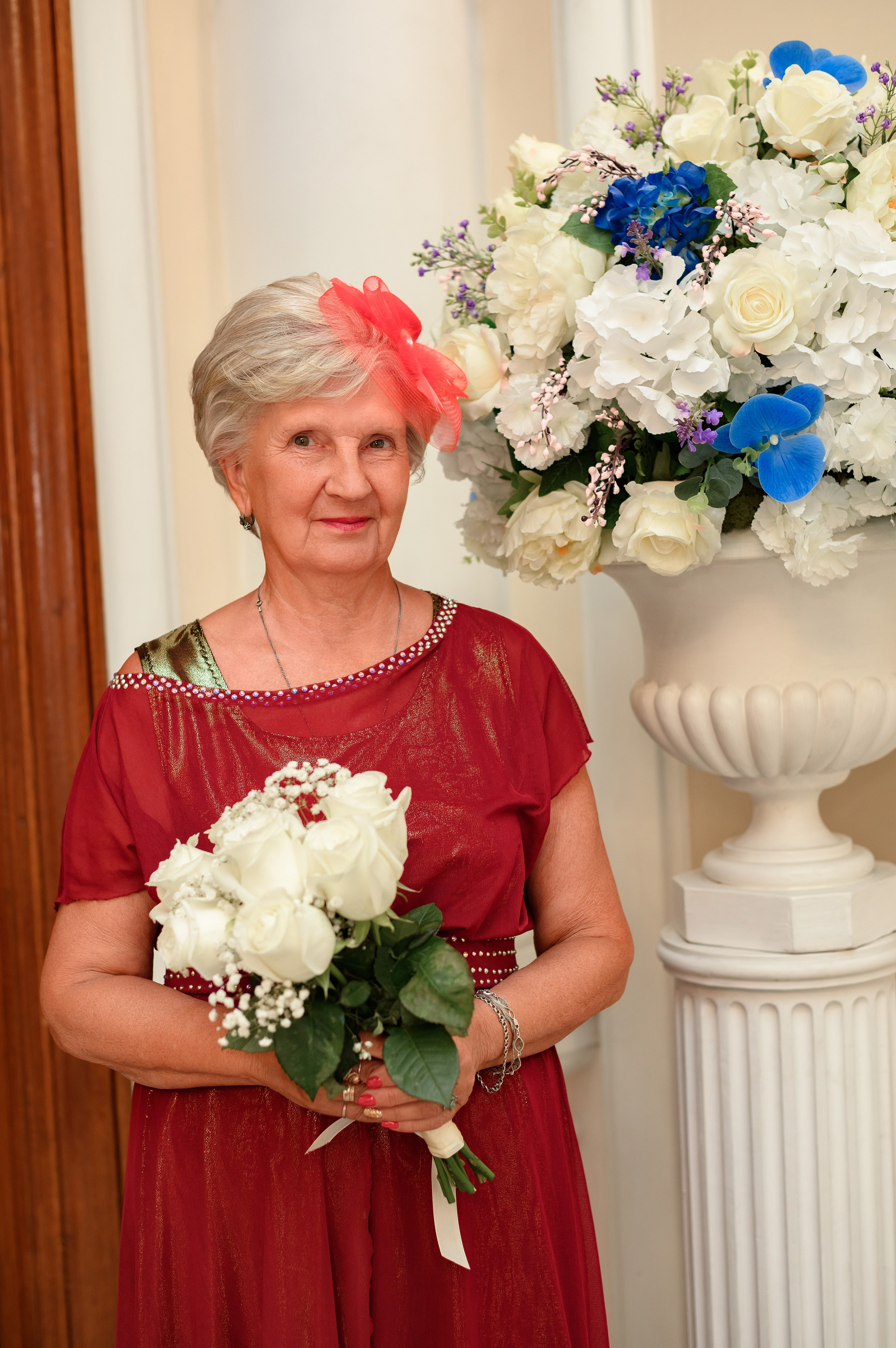 Фотосъёмка на свадебном юбилее во дворце от 5000 рублей.