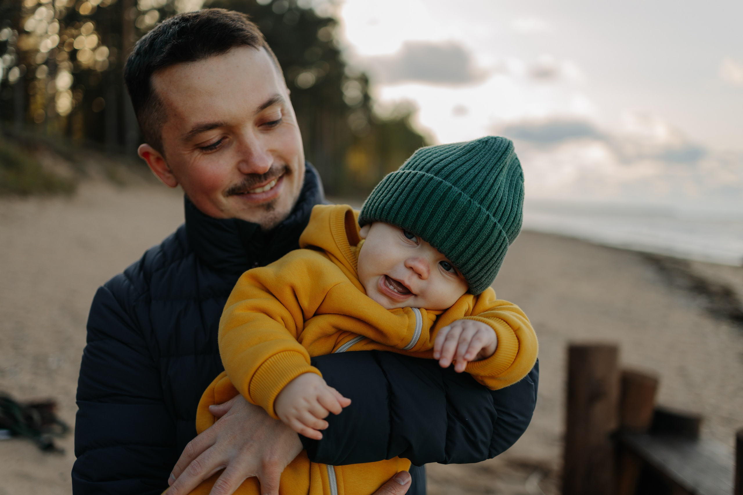 Александра, Алексей, Илья и Тоби. Главная