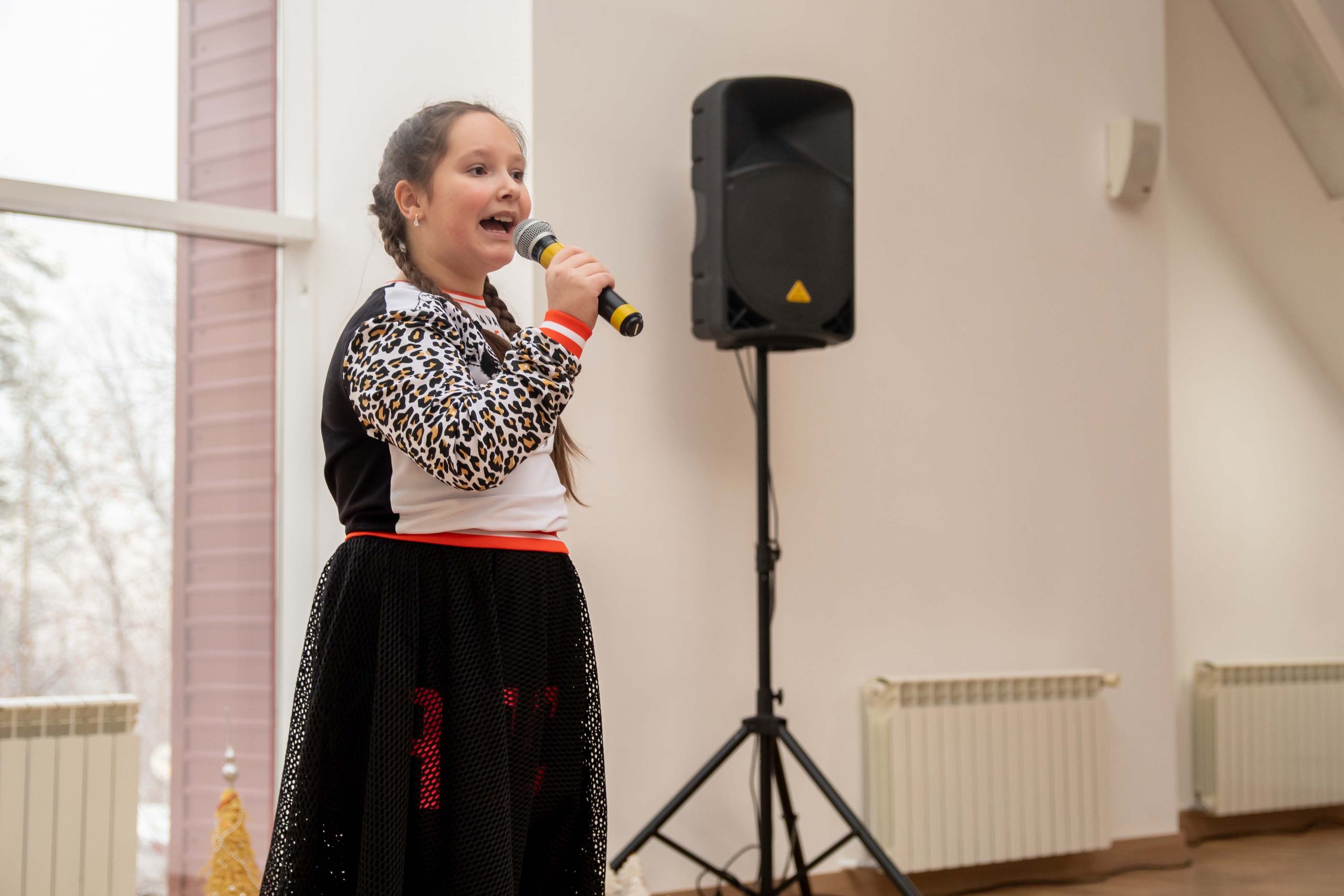 Благотворительный концерт. Часть1: Дети. Репортажный Фотограф