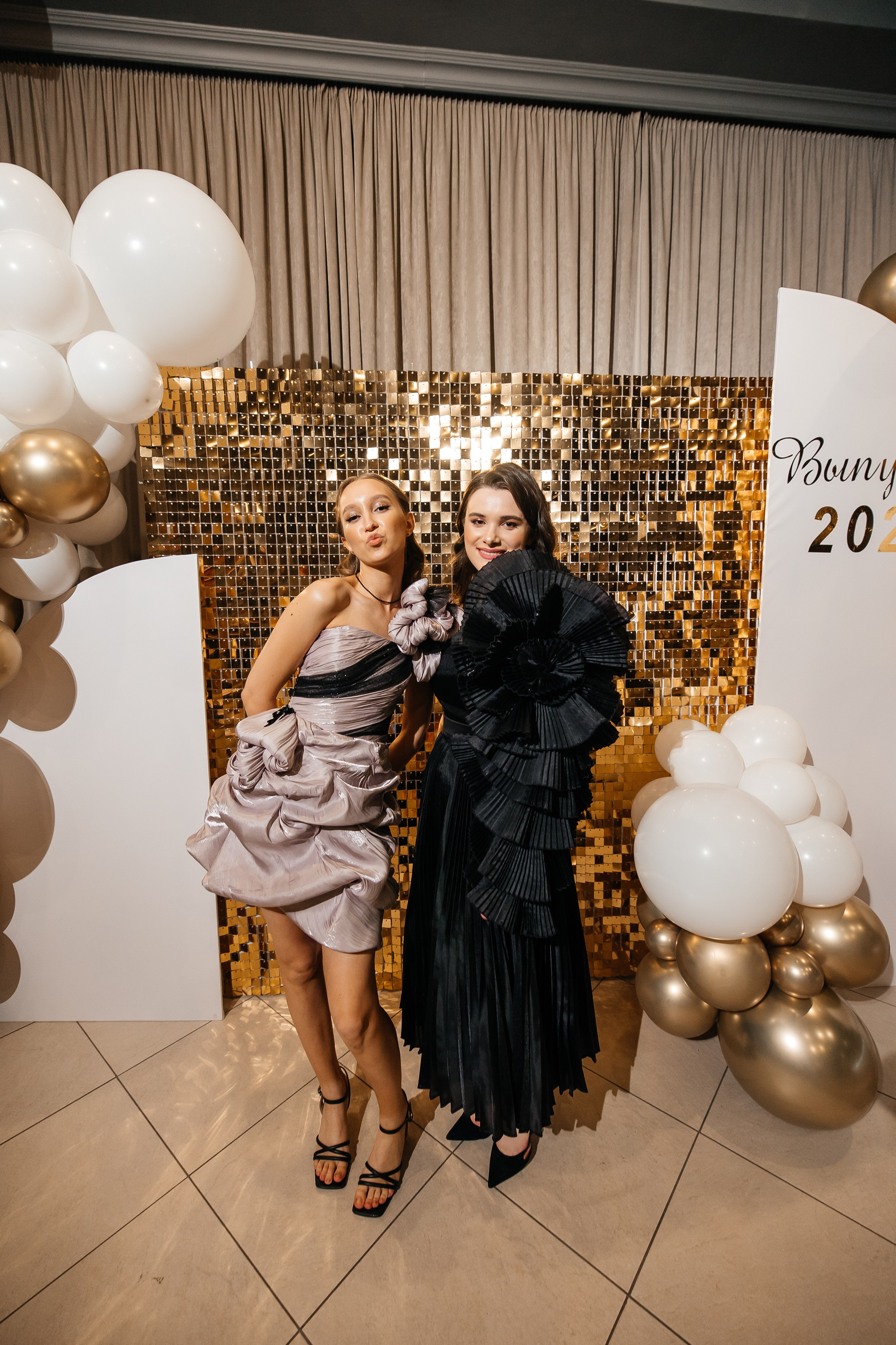 2023-06-23 Выпускной МБОУ СОШ № 10. Фотограф в Красноярске