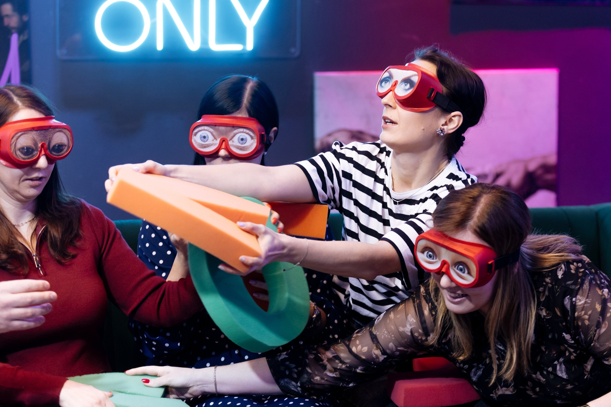 Игра «Кто круче?!» | 12.02.2025. Галерея Фантим