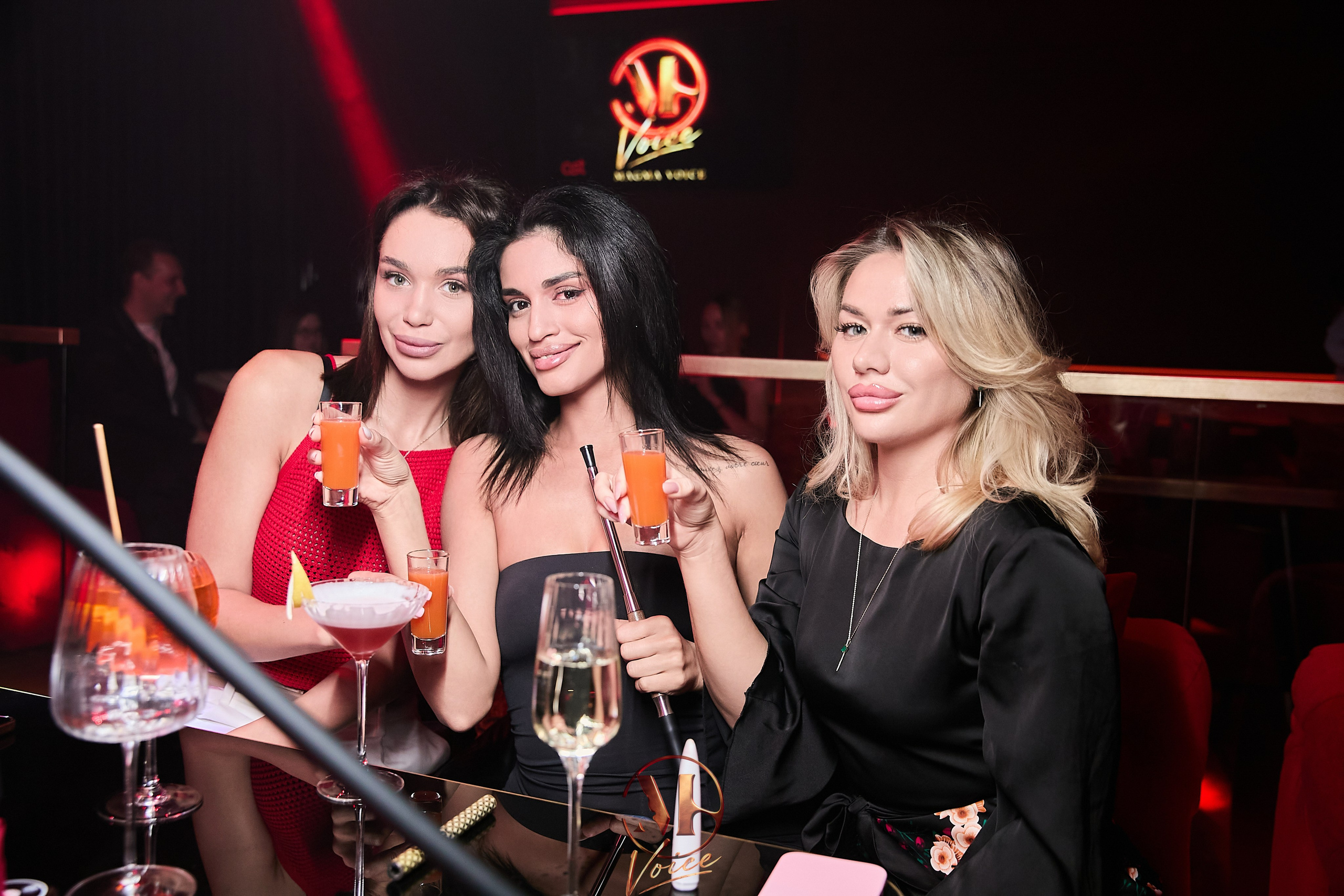 MAGMA VOICE. Продакшн-хаб: фотограф, видеограф, свадьбы, репортаж, бренд-контент — Олег Корушев