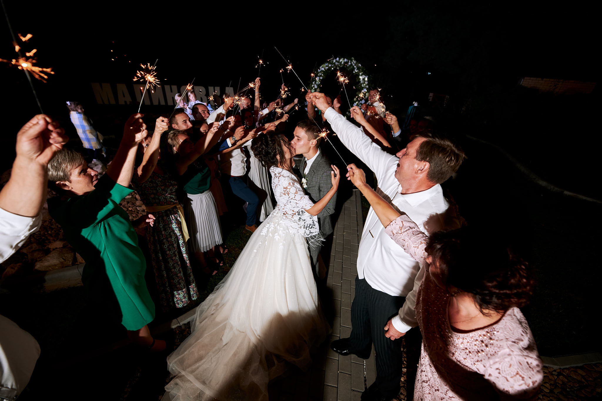 Вечерняя фотосессия на свадьбе