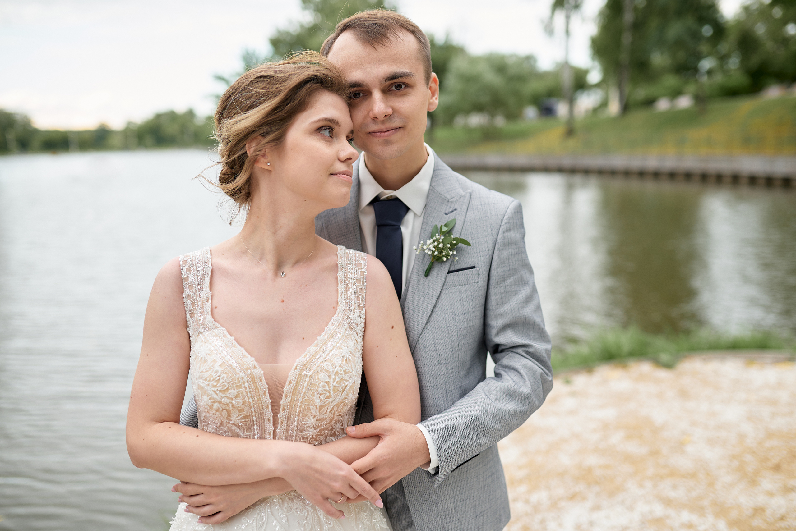 Фотосъёмка росписи в ЗАГС на ВДНХ и прогулка в парке. Репортажный фотограф в Москве, Сергей Торунов