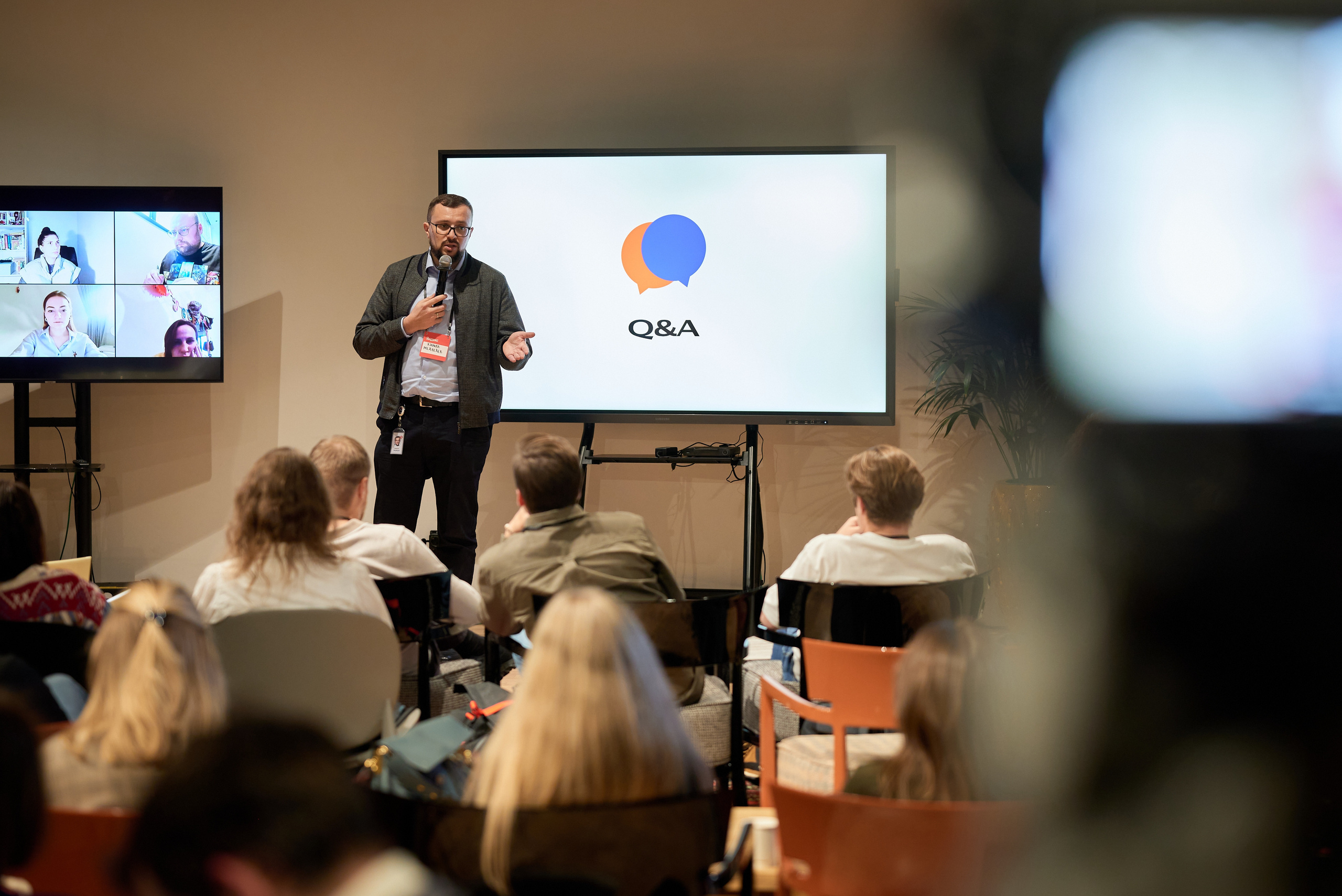 Репортажная фотосъёмка конференции. Репортажный фотограф в Москве, Сергей Торунов