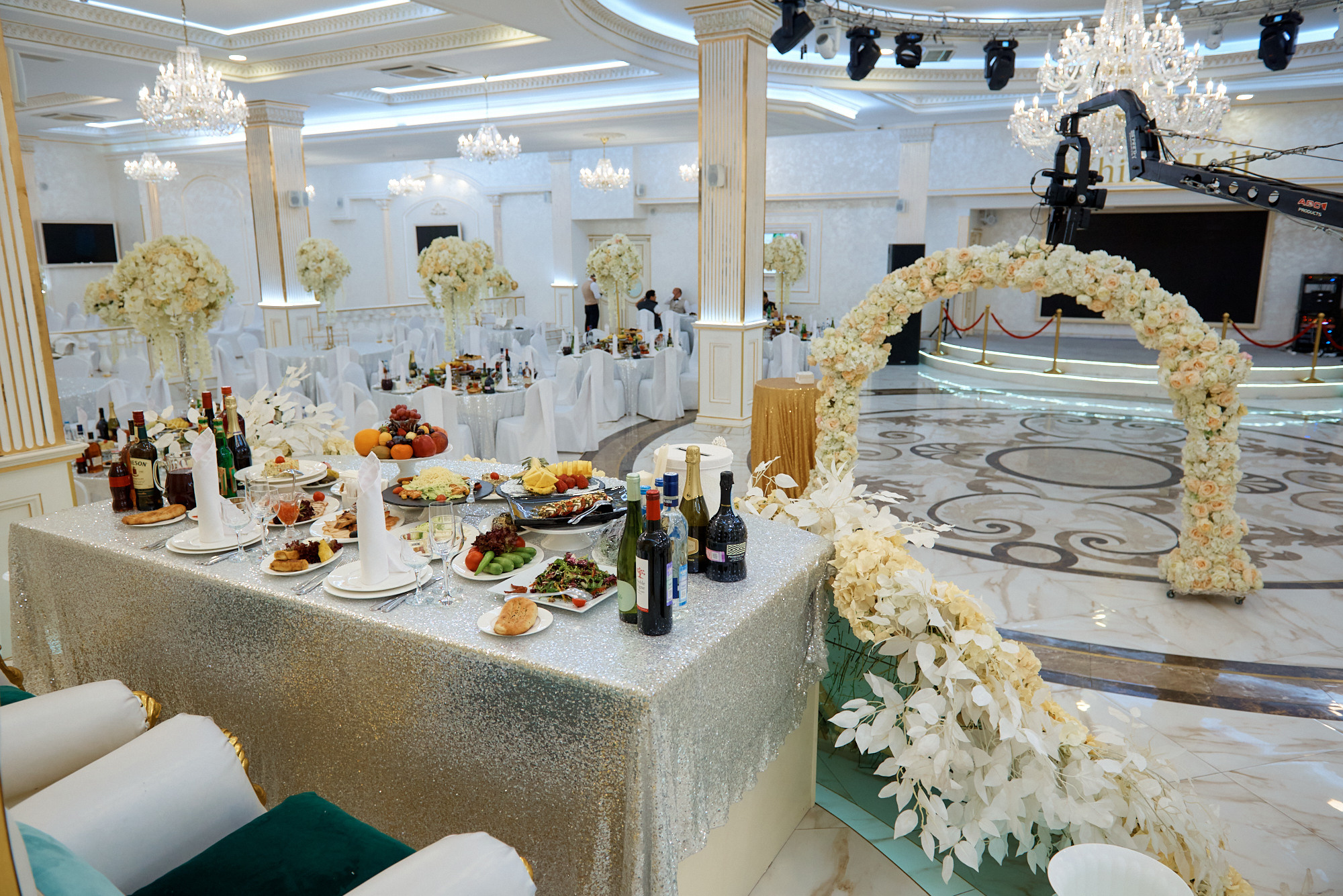 Фотосъемка свадьбы в москве, Фото прогулка по парку. Репортажный фотограф в Москве, Сергей Торунов