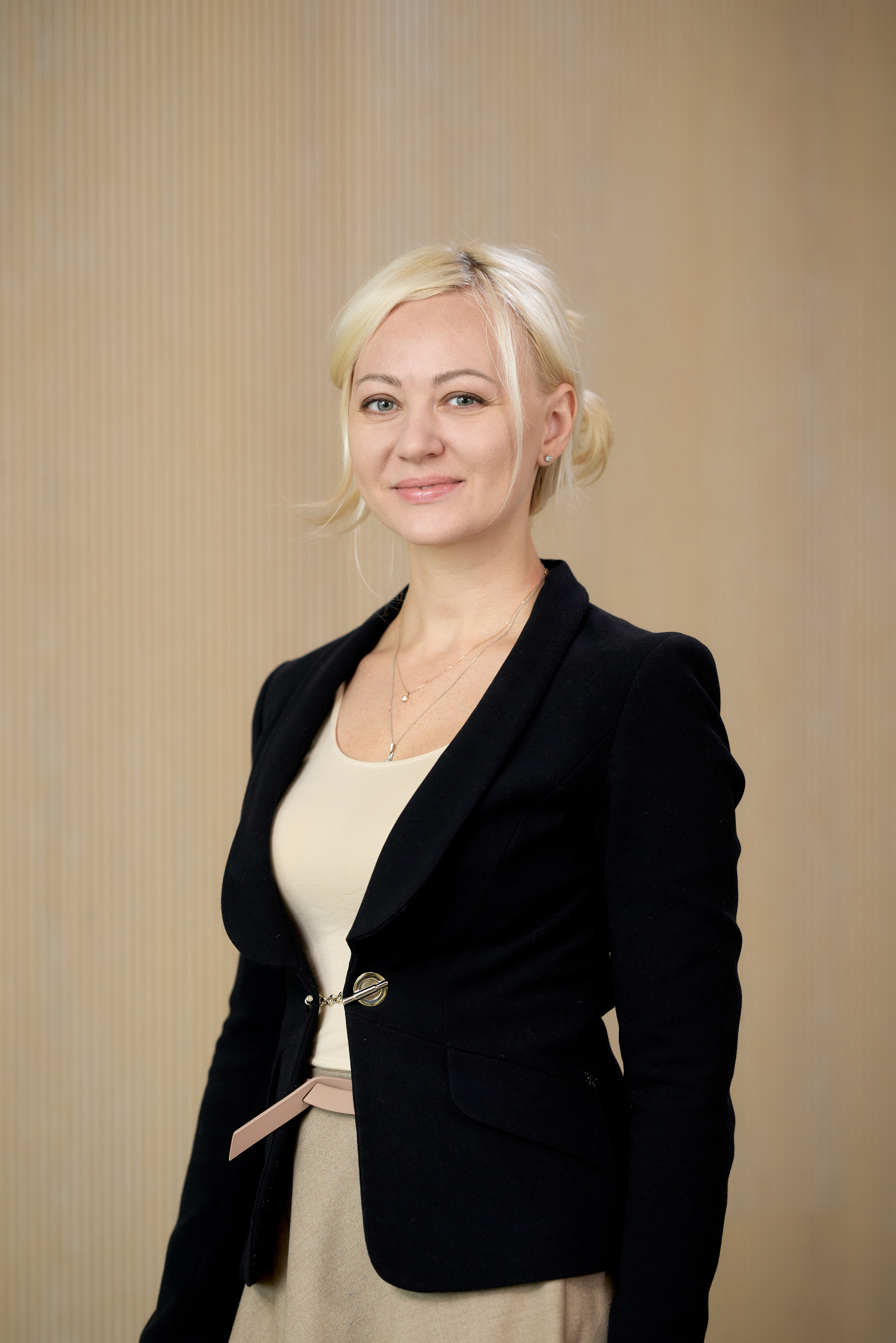 Портретная фотосъёмка сотрудников компании. Репортажный фотограф в Москве, Сергей Торунов