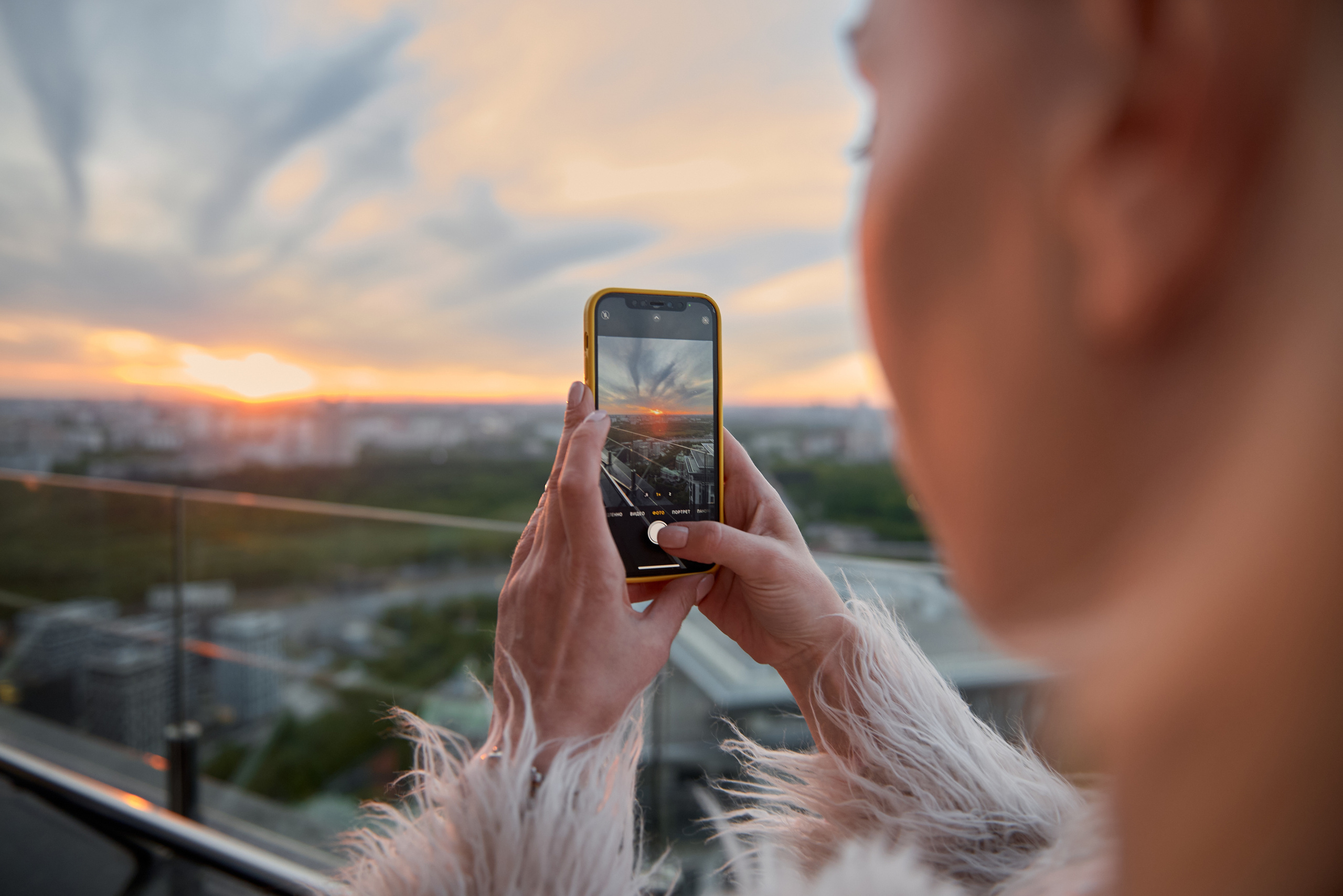 Репортажная фотосъёмка дня рождения на крыше мира в москве. Репортажный фотограф в Москве, Сергей Торунов