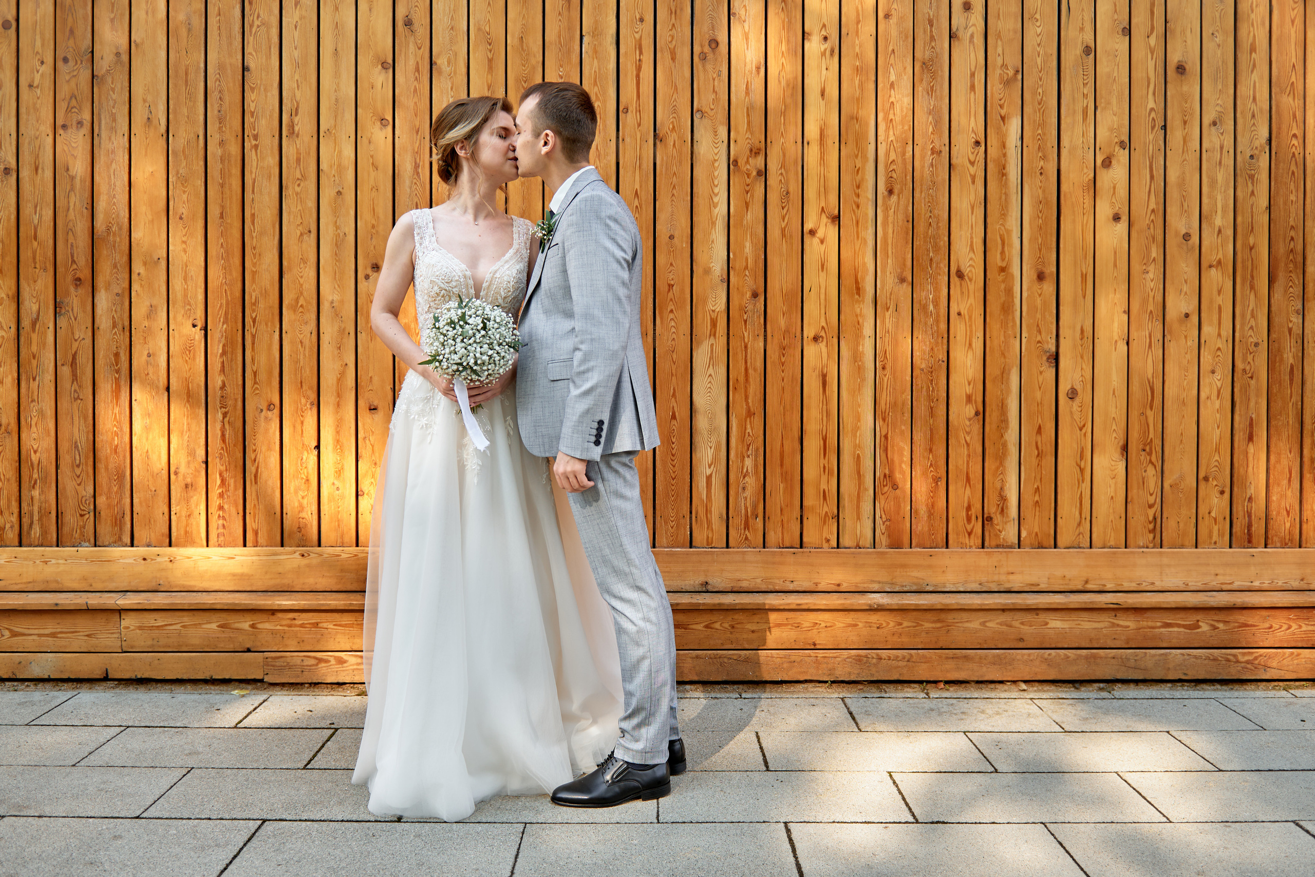 Фотосъёмка росписи в ЗАГС на ВДНХ и прогулка в парке. Репортажный фотограф в Москве, Сергей Торунов