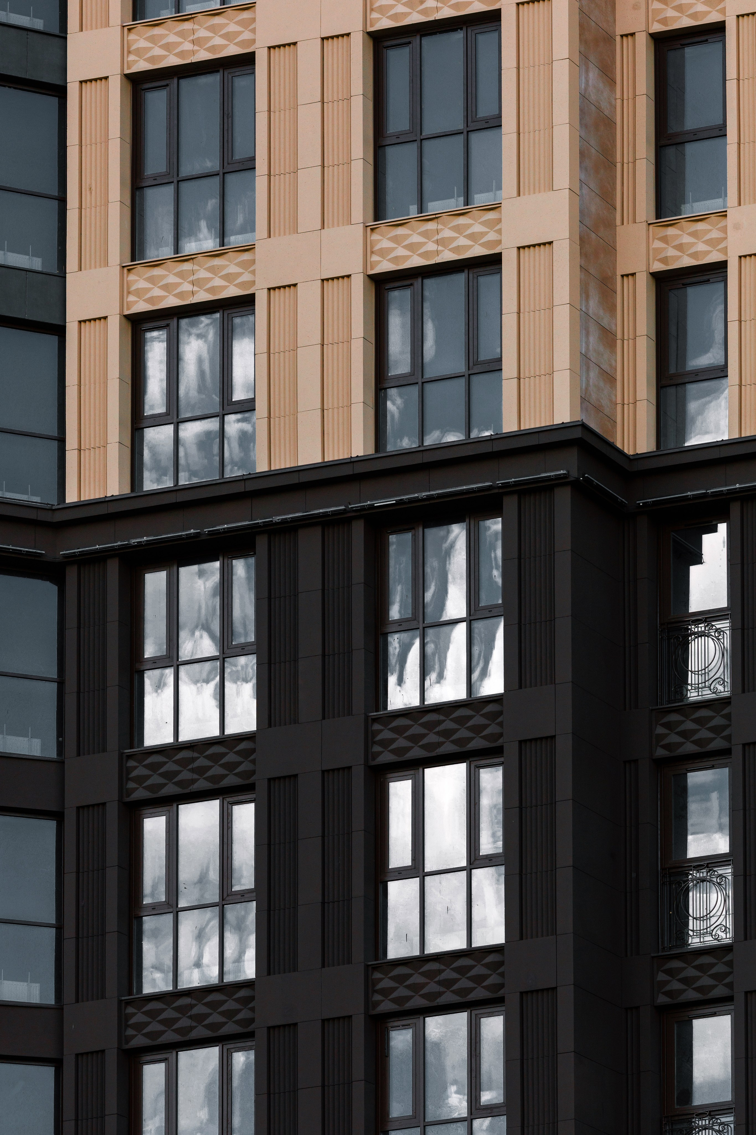 FULL HOUSE. АЛТ Портфолио