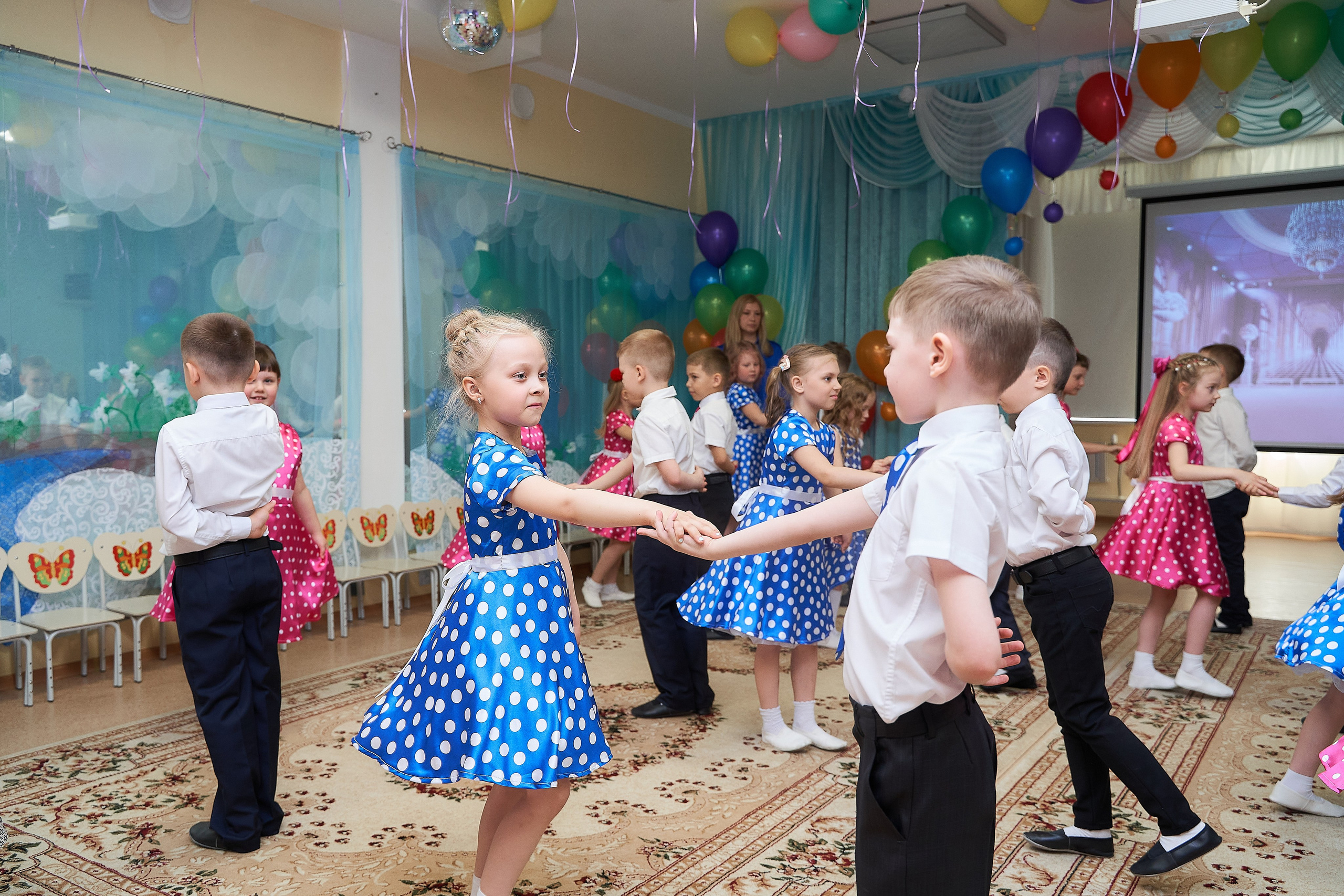 Видеооператор  на выпускной в детский сад. Фотограф и видеограф в Екатеринбурге