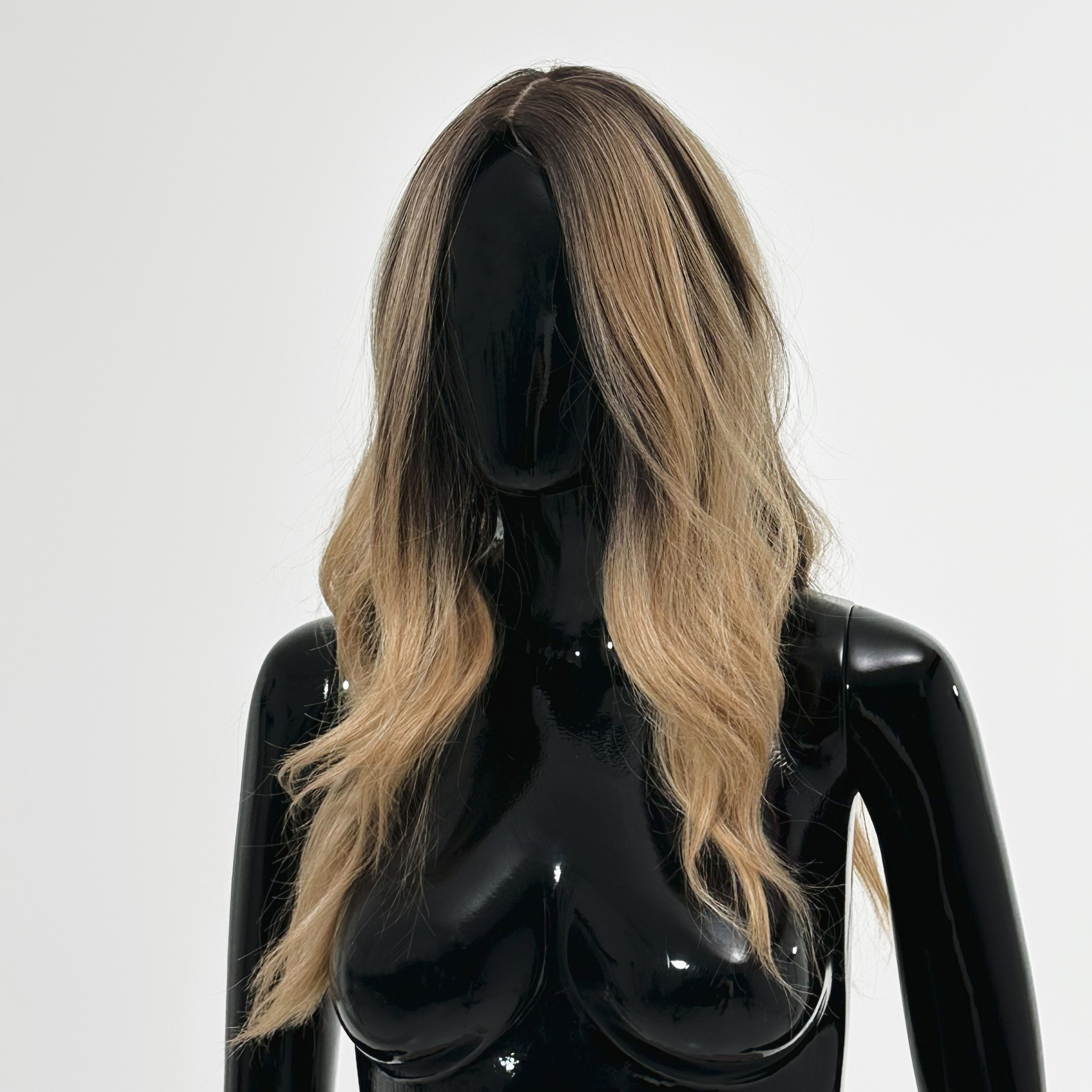 Парик 300 руб/час | Залоговая стоимость - 3000 руб 