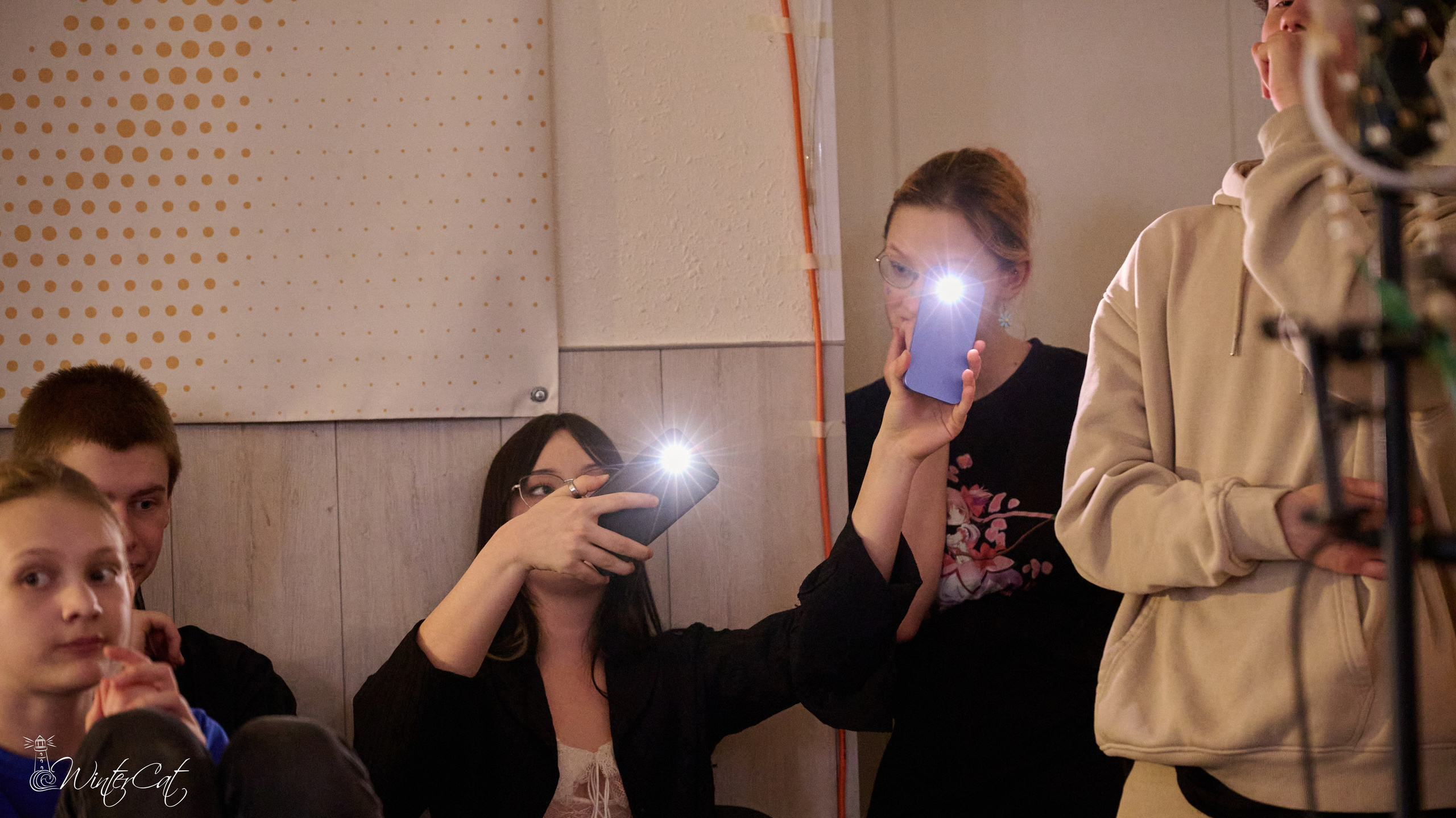 Тёплый Вечер (18.04.26 Чайка). Портретный и репортажный фотограф в Магадане Андрей Нефедов WinterCatPhoto