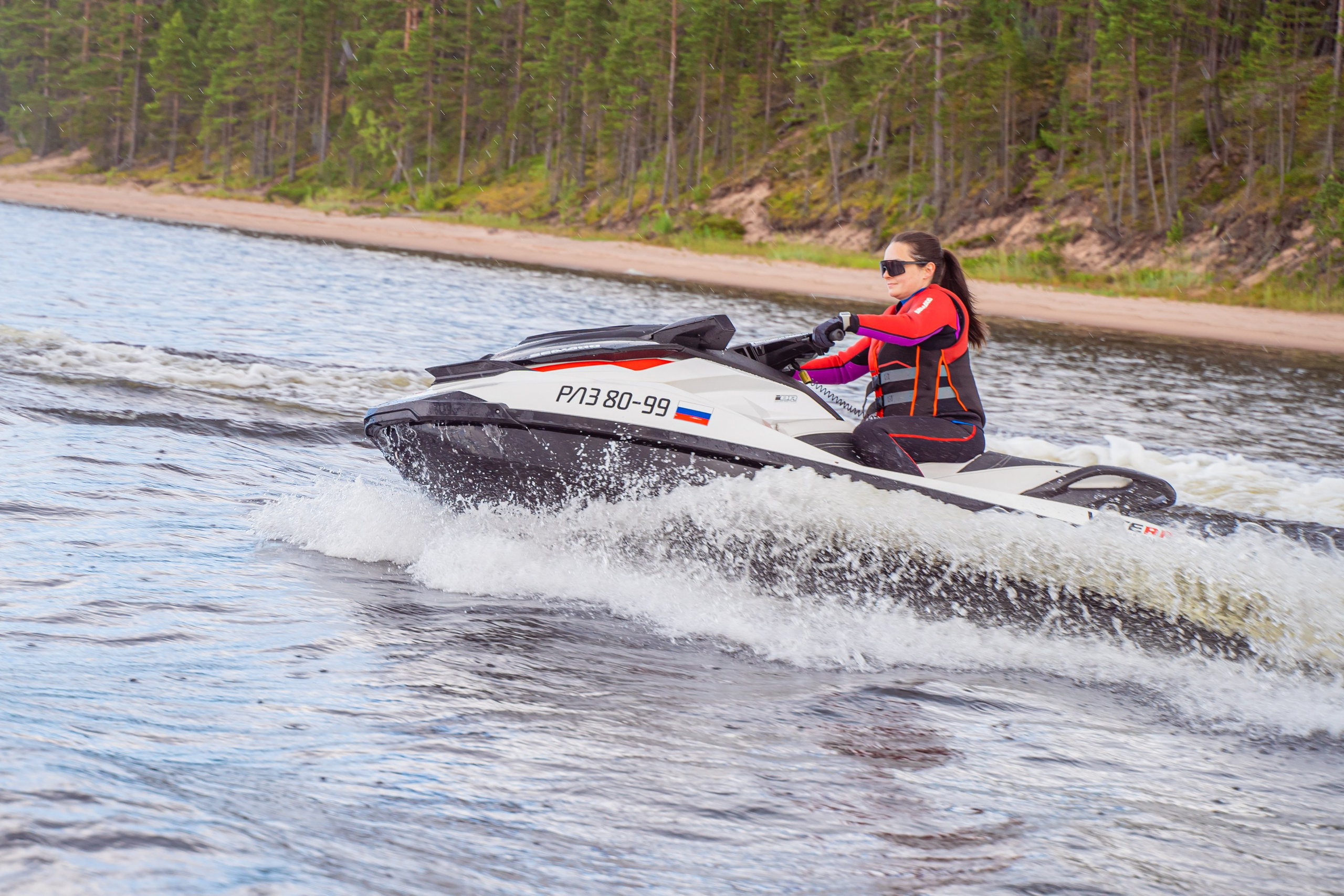 Гидровыезд в Коневский мужской монастырь. Свадебный, семейный, портретный, репортажный фотограф в Санкт-Петербурге