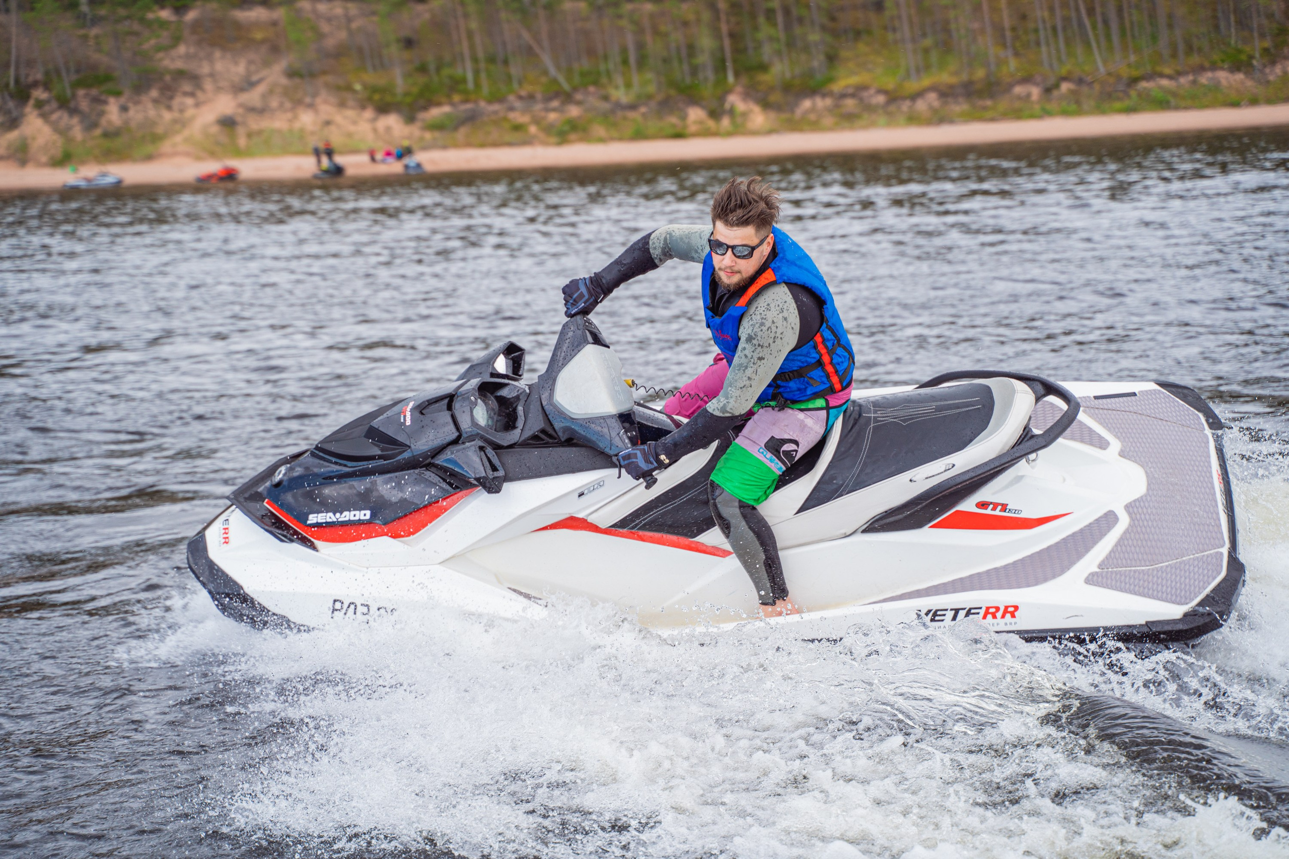 Гидровыезд в Коневский мужской монастырь. Свадебный, семейный, портретный, репортажный фотограф в Санкт-Петербурге