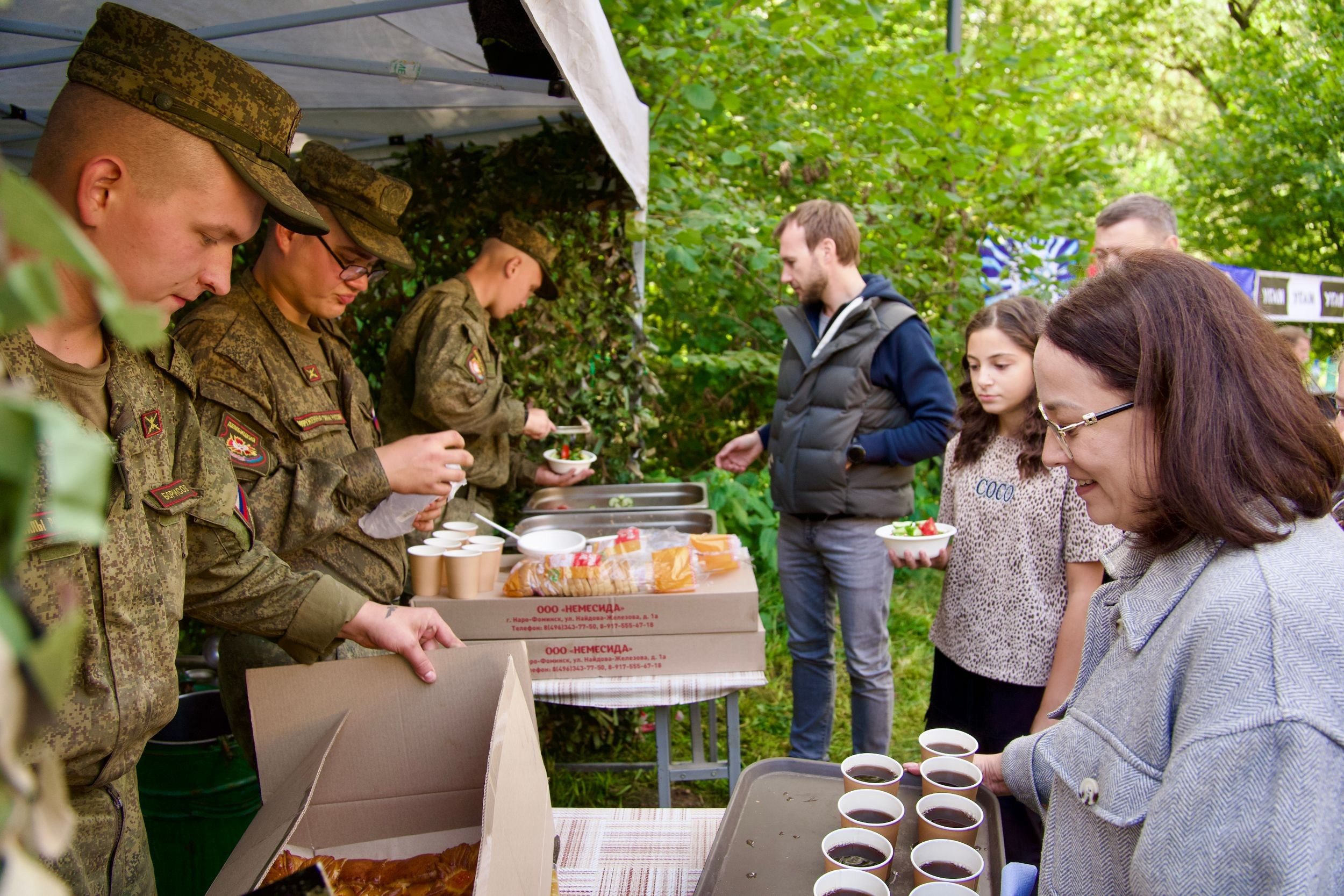 Забег в парке «Дубки». Кафе «БЕЛКА НАШЕПТАЛА». Ну оооочень концептуальное кафе