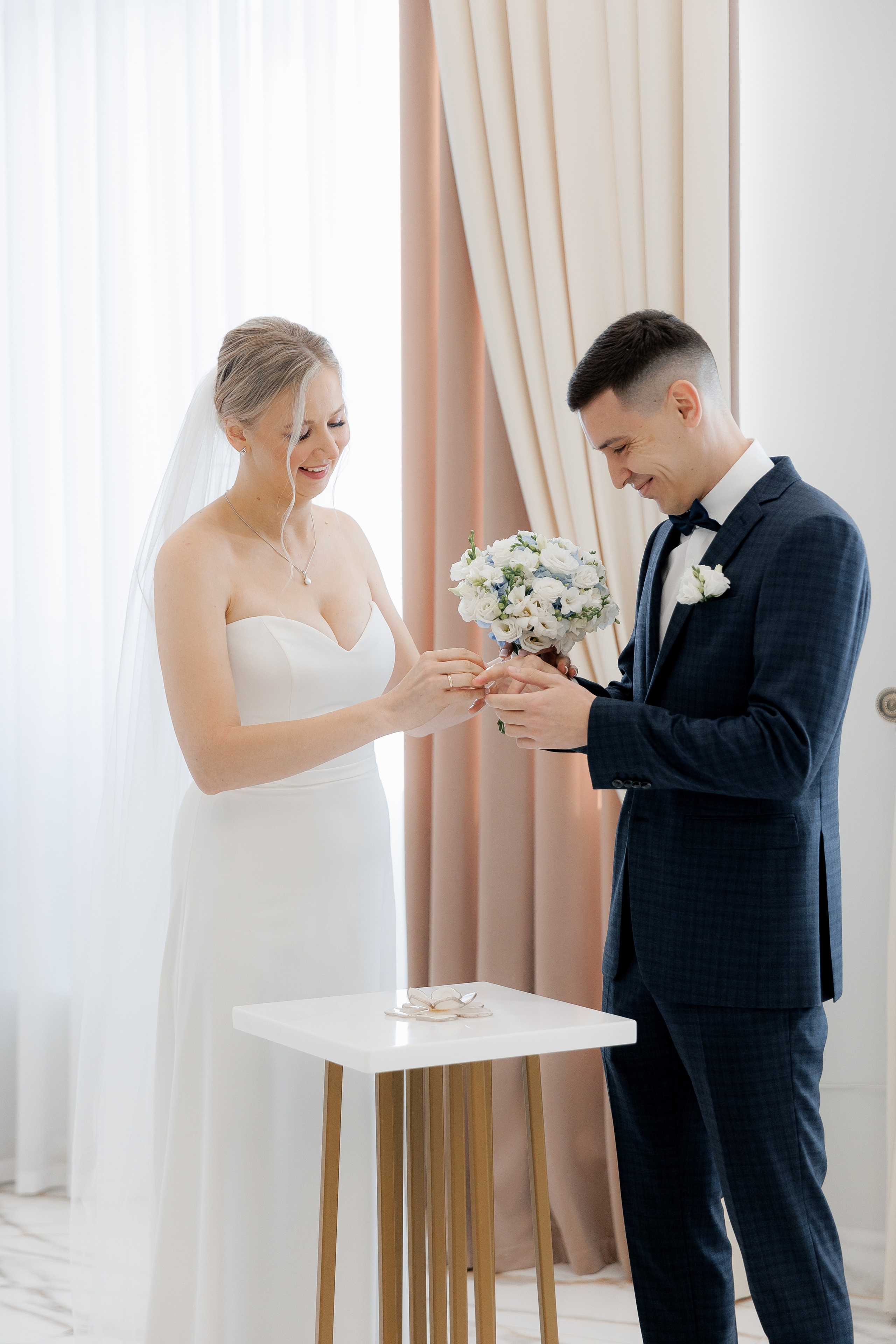 Анонс свадебных фотографий Альберта и Ирины. Свадебный фотограф Домодедово Москва Катерина Алехина