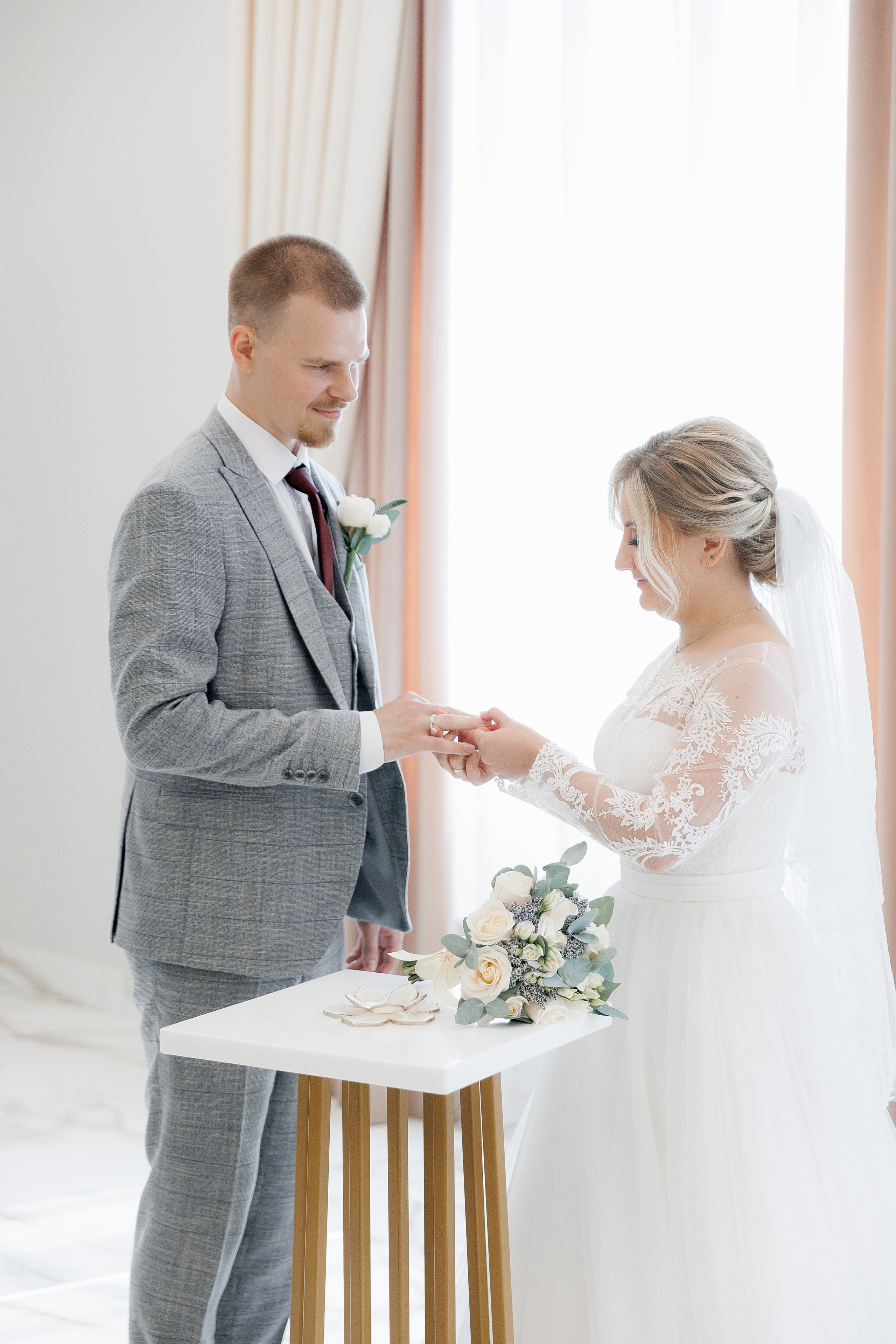 Анонс свадебных фотографий Владислава и Ксении. Свадебный фотограф Домодедово Москва Катерина Алехина