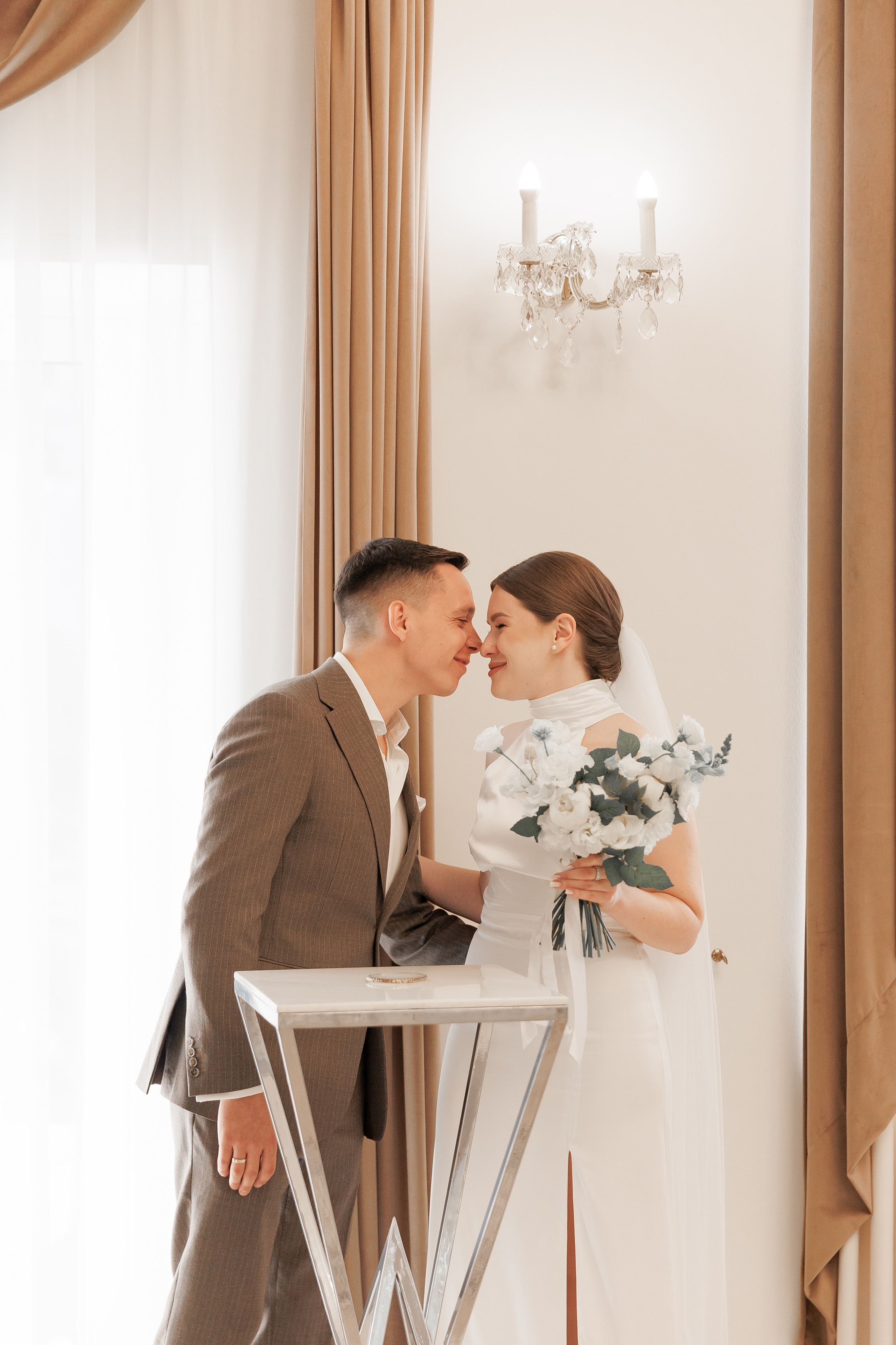 Анонс свадебных фотографий Алексея и Екатерины. Свадебный фотограф Домодедово Москва Катерина Алехина