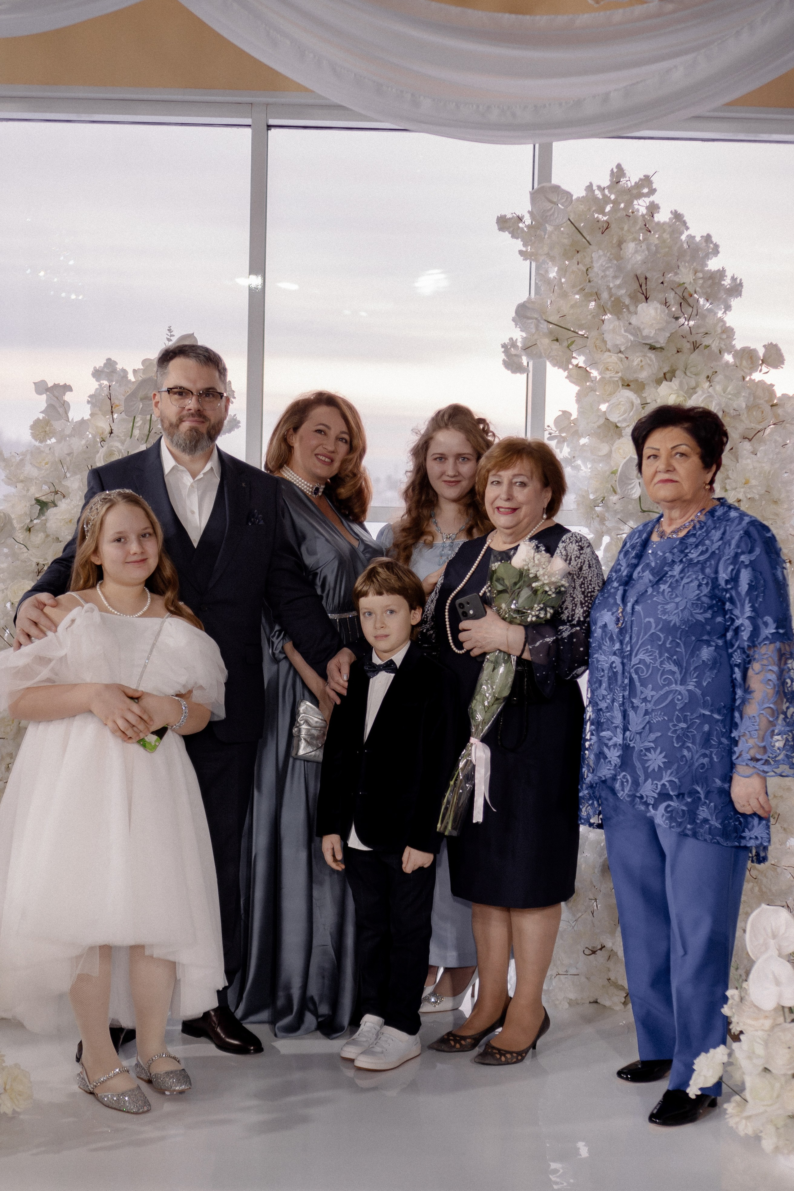 СВАДЕБНАЯ СЬЕМКА СБОРОВ В ОТЕЛЕ И ВЫЕЗД НА ЦЕРЕМОНИЮ (СНЯТО В СИБИРЕ В НИЖНЕВАРТОВСКЕ). Профессиональный фотограф, Санкт-Петербург — Виктория Богомолова