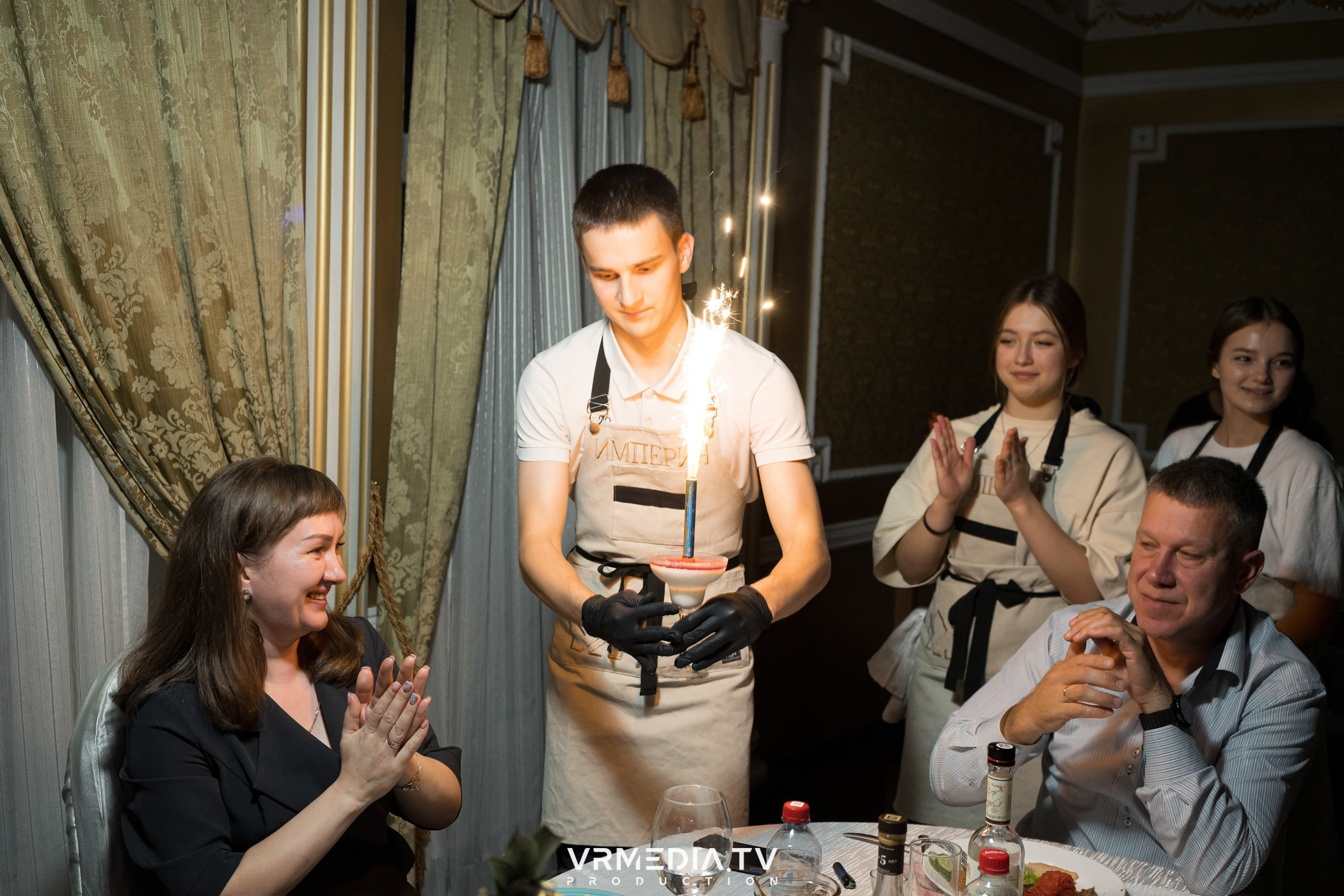 РОМОВЫЕ БАБЫ в ресторане «Империя»