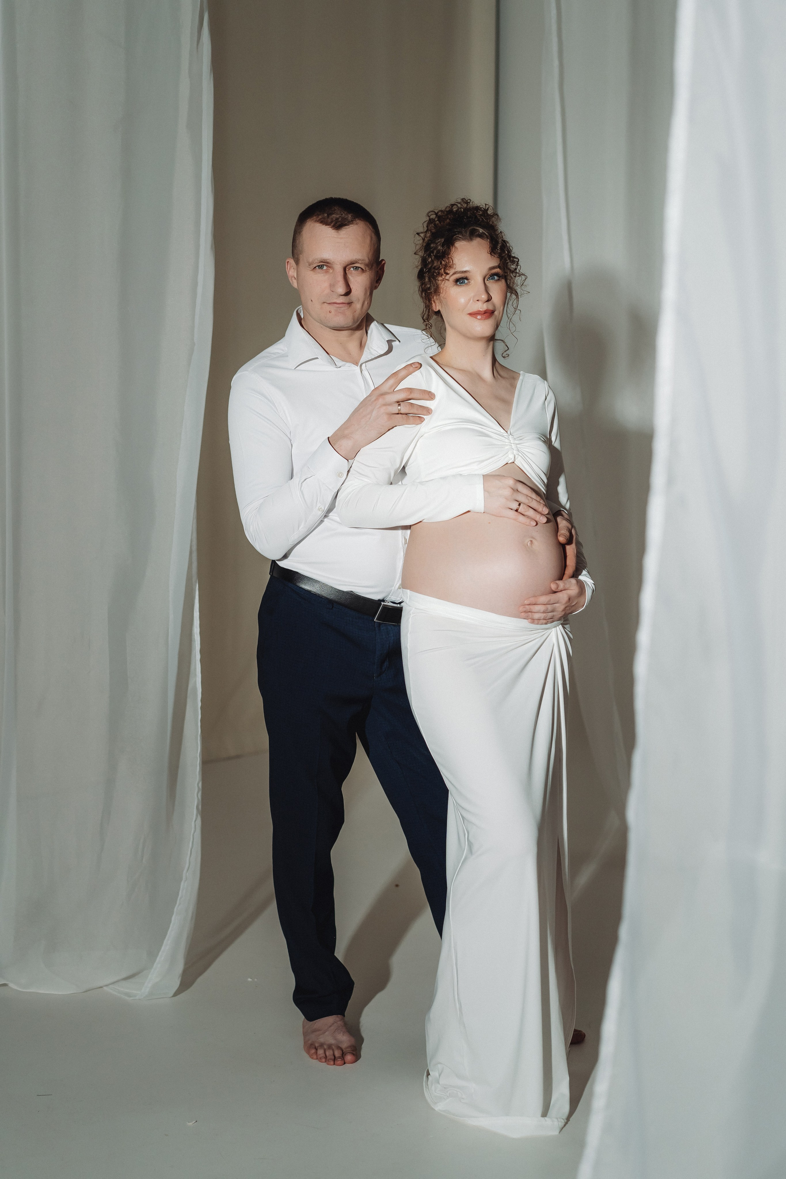 В студии. Семейный и контент фотограф в Красноярске Власова Екатерина