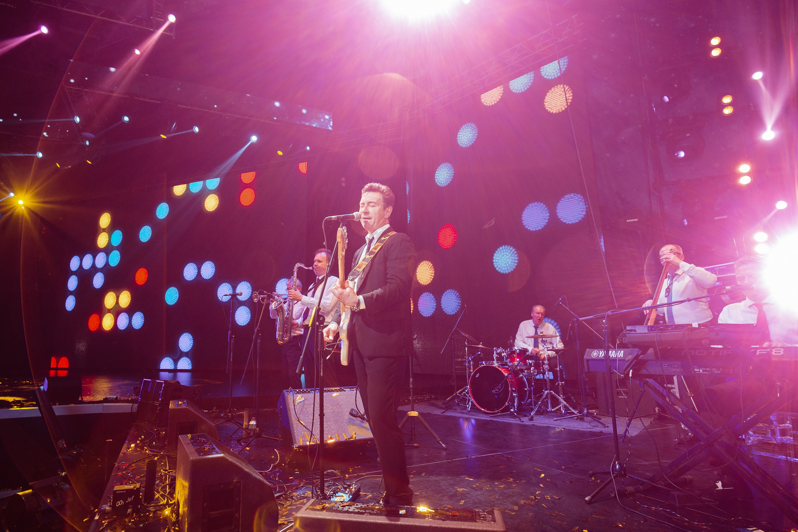 "УралОптИнструмент" 20    лет. Это было феерично!. Портфолио свадебного фотографа. Роман Каргаполов