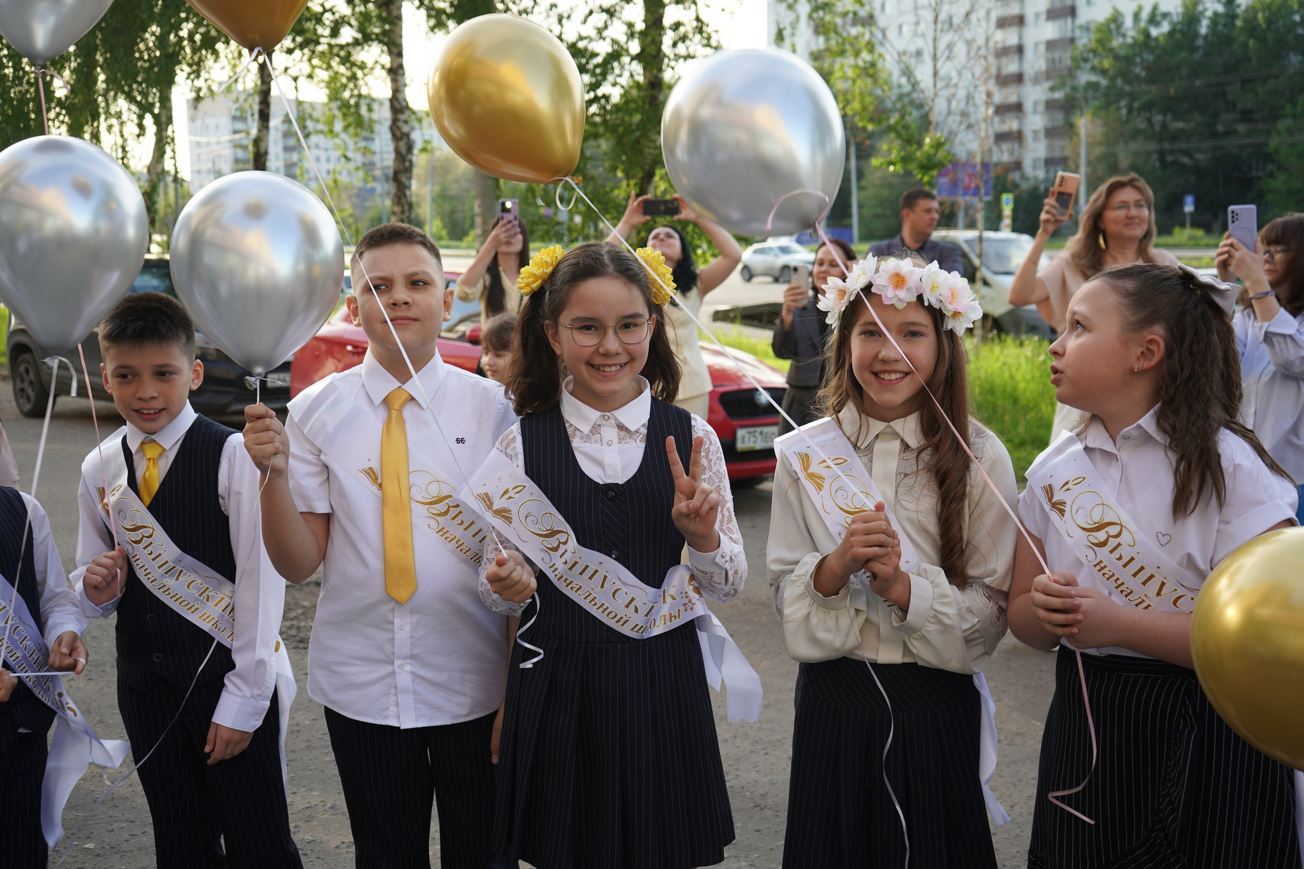 Выпускной 43 школа. Фотограф в Казани Аделина Пономарева