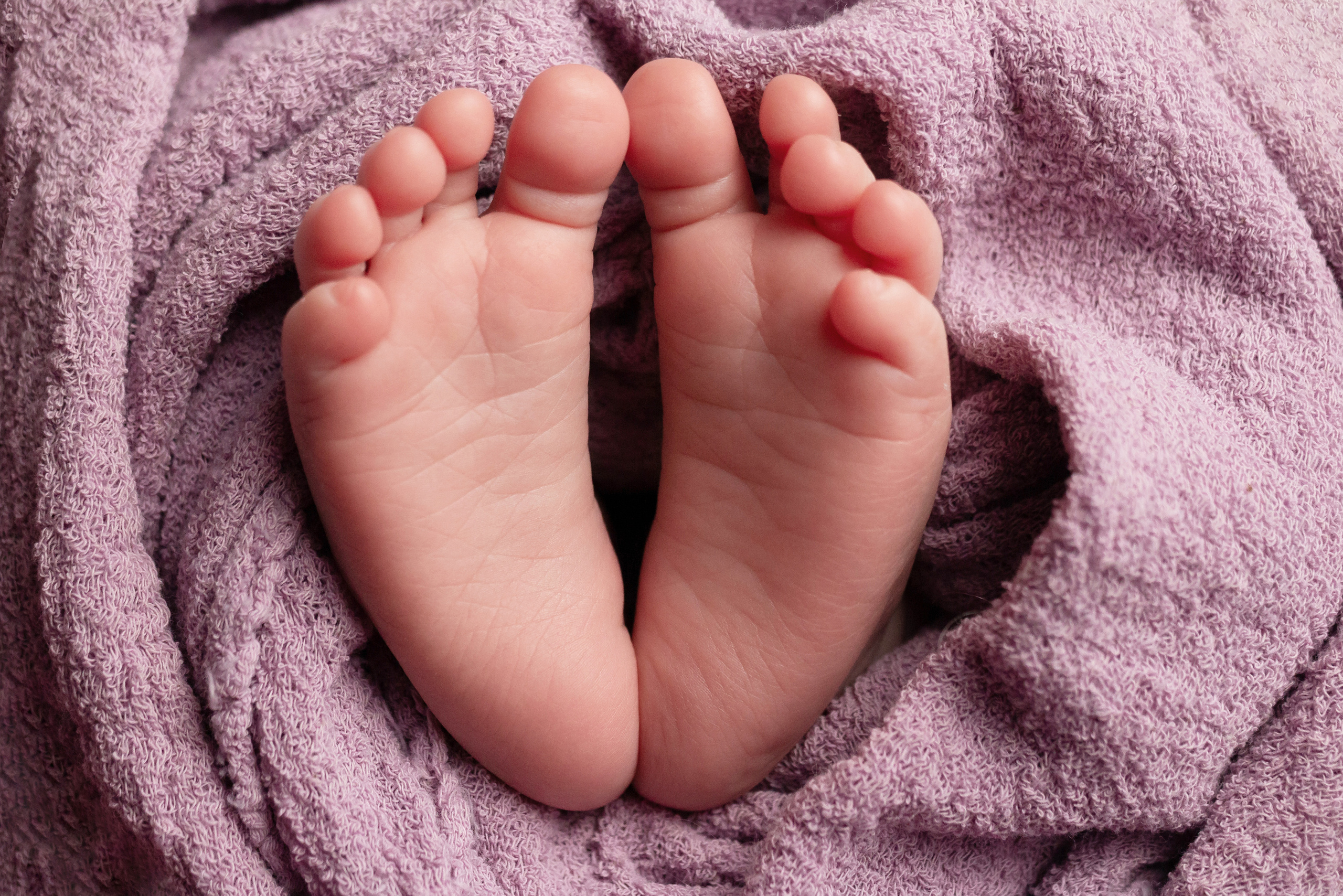 Классический стиль newborn. Фотограф новорождённых Анапа Елена Кушнарь