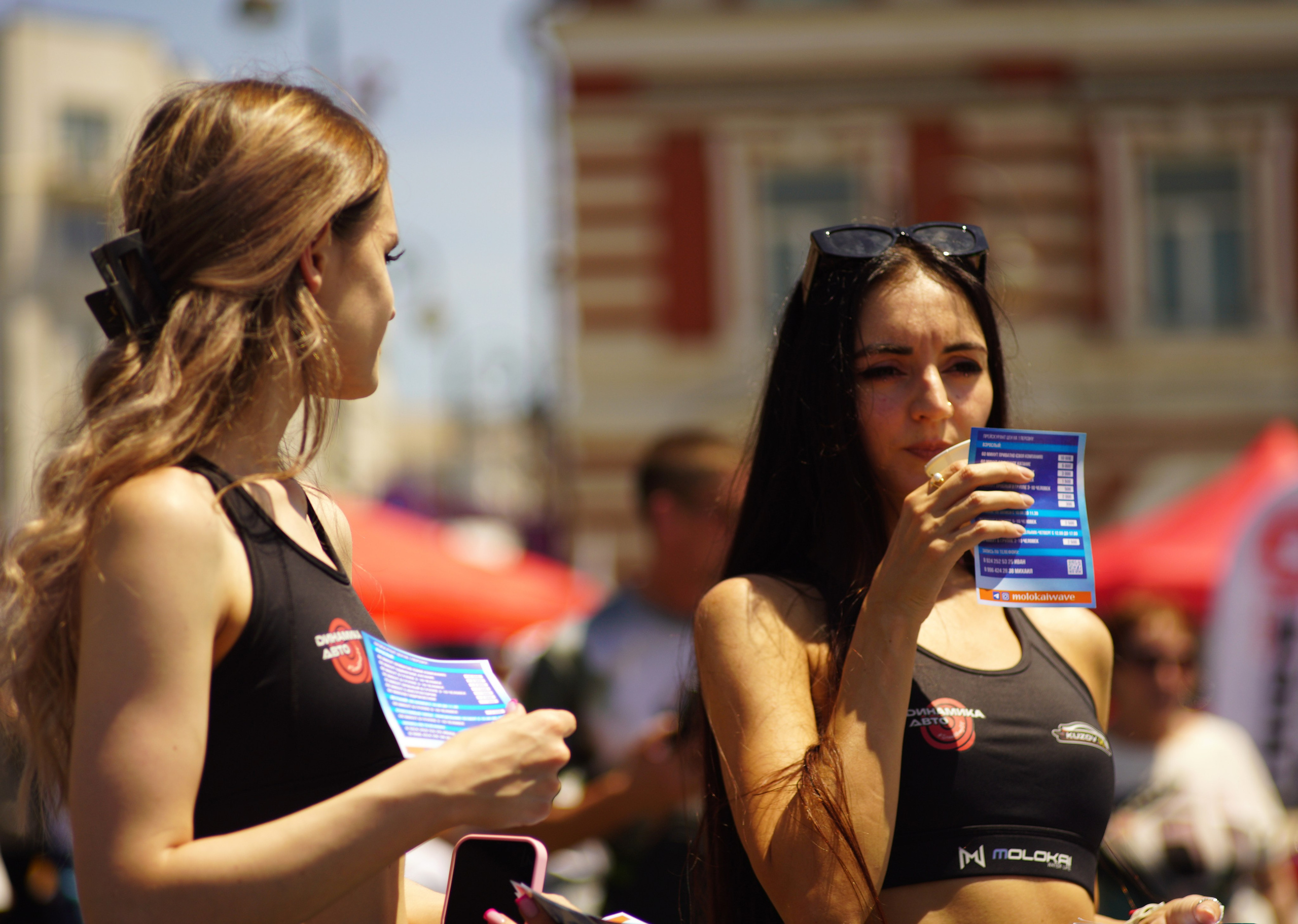 День города тачки и девочки. Фотограф Владивосток (художественный портрет, празднование, торжество, мероприятие, фотопрогулка)