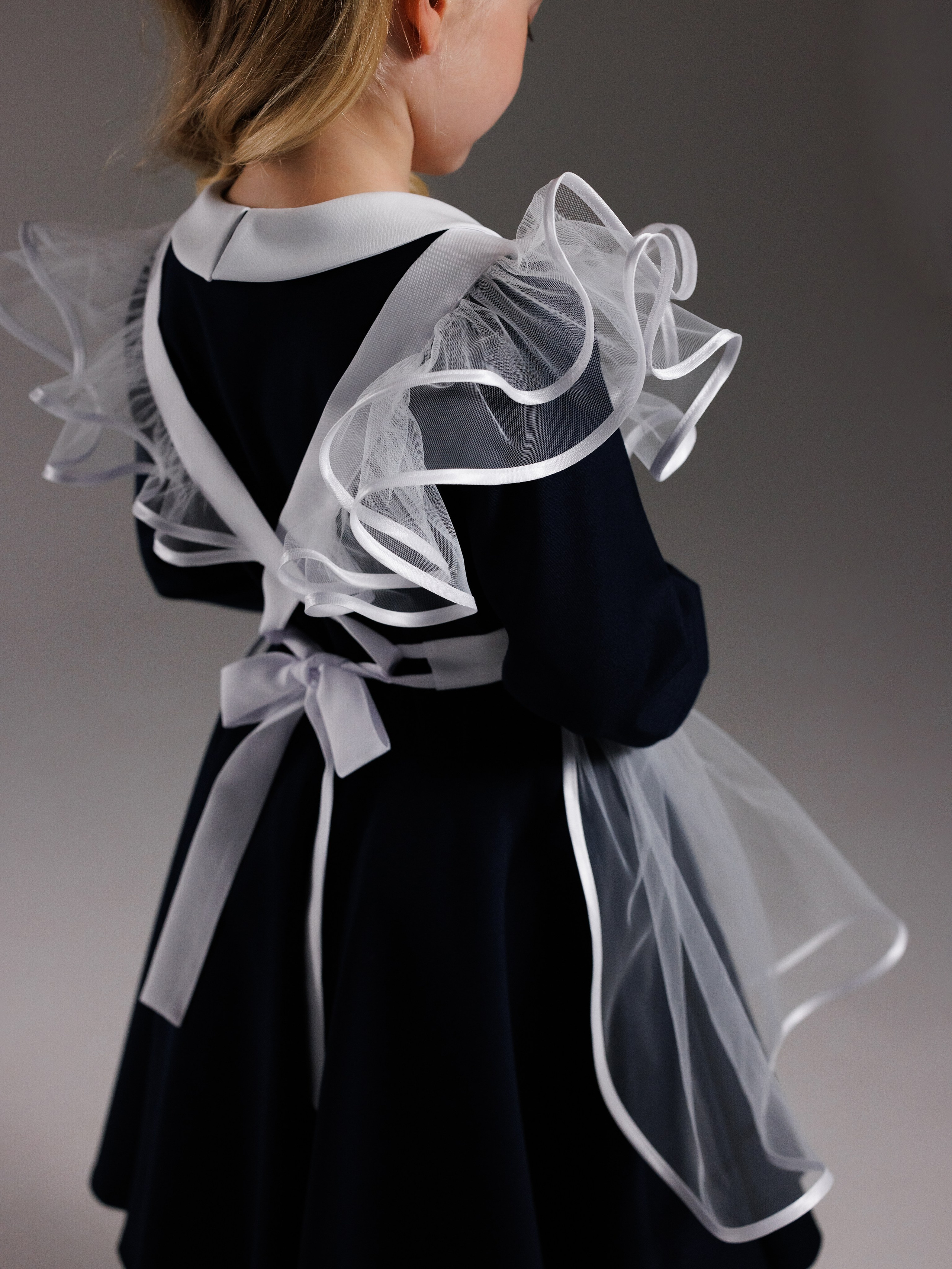 Фотосъёмка школьных фартуков для маркетплейса. Семейный и детский фотограф в Краснодаре Анна Трашкова