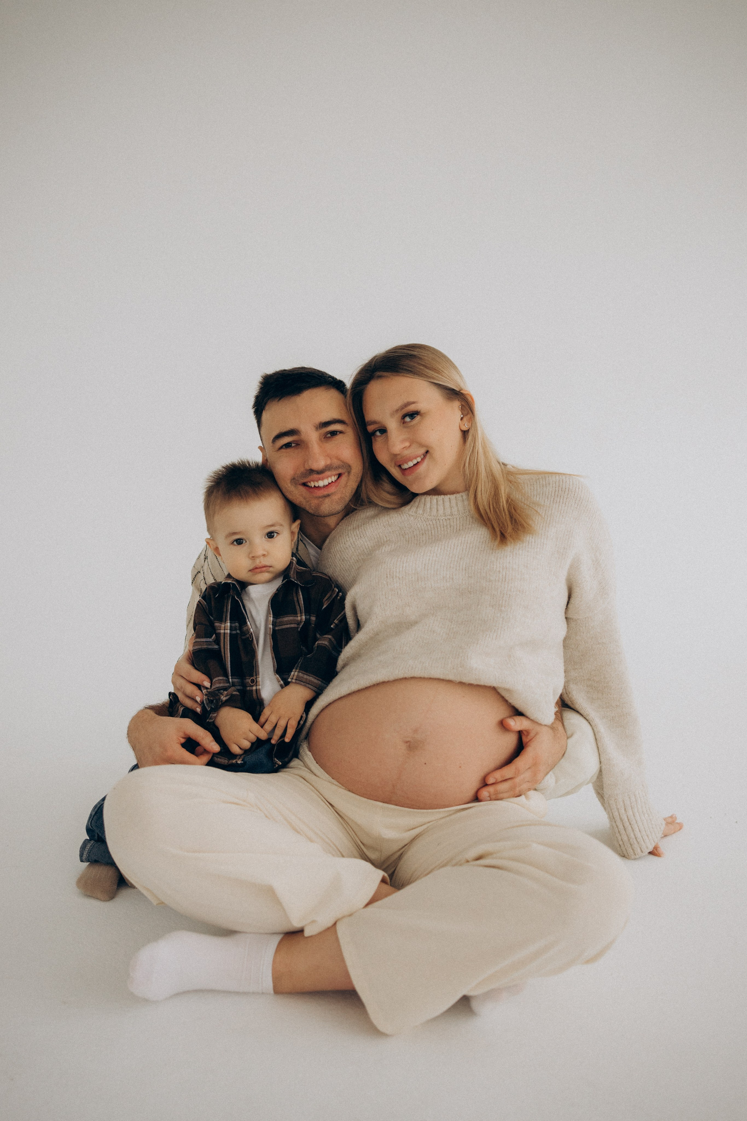 Семейная фотосессия Москва, семейный фотограф в Москве, Фотосессия беременности, фотосессия беременности в Москве, фотограф беременных Москва, фотограф беременных, фотосессия беременности в студии, фотосессия беременности в студии Москва, фотосессия в положении, фотосессия в ожидании, фотосессия в ожидании чуда, семейная фотосессия беременности, фотосессия беременности с мужем, фотосессия беременности с мужем Москва