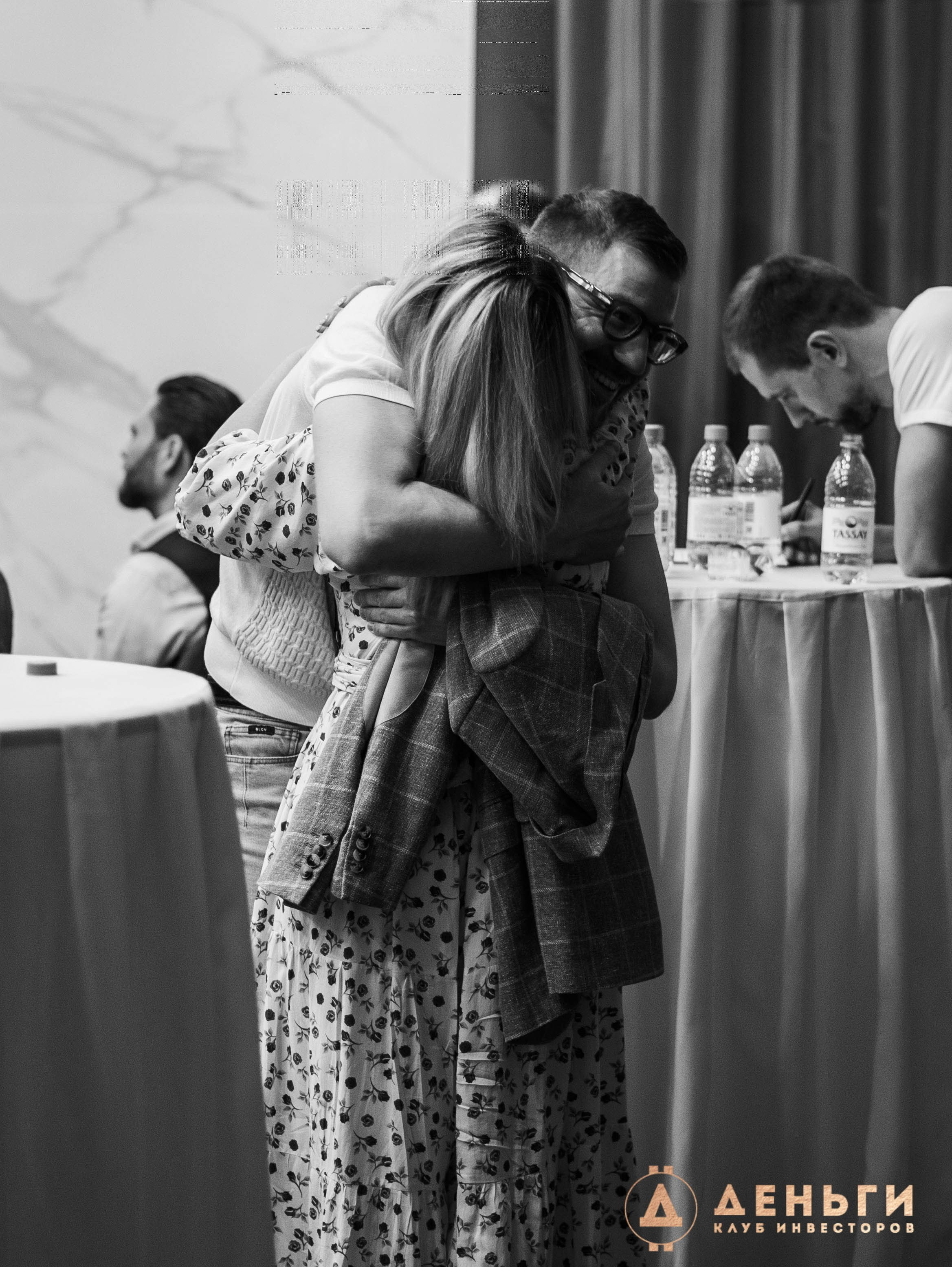 Инвестиционный клуб ''Деньги». Свадебный фотограф