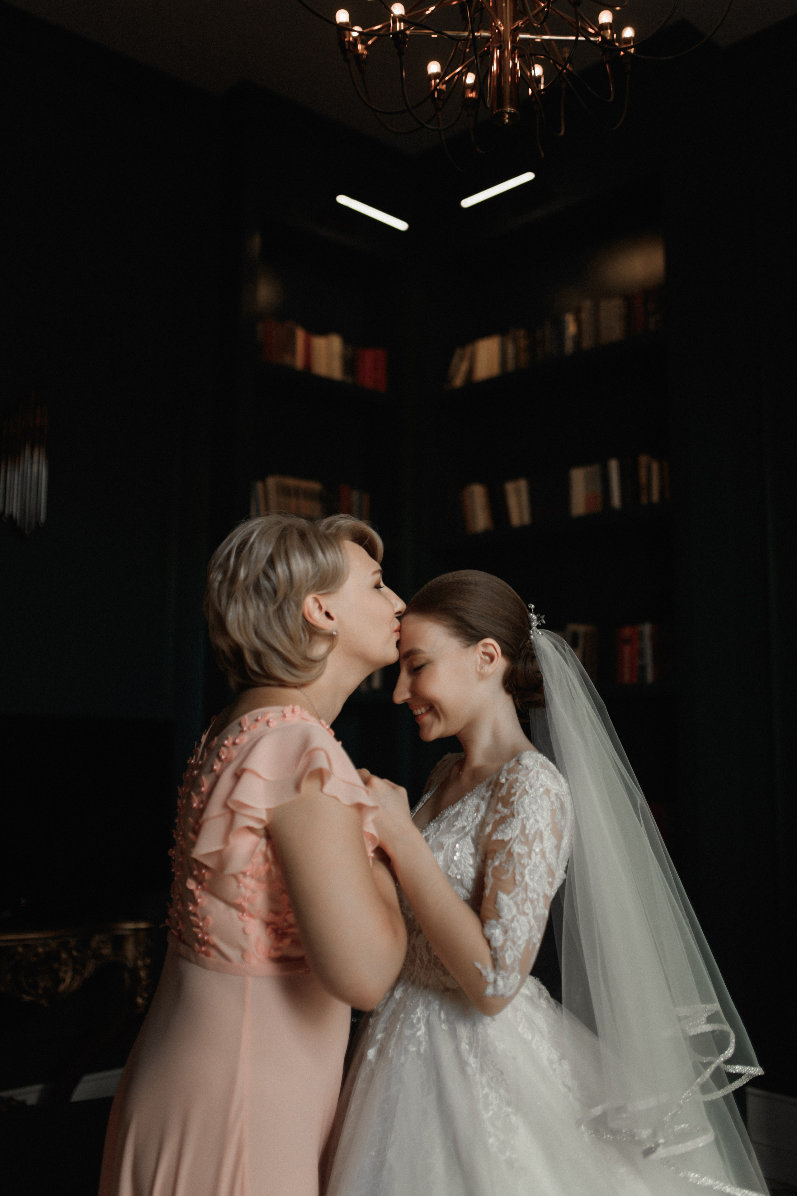 K & S. Свадебный фотограф в г. Астрахань. Так же выезжаю в другие города