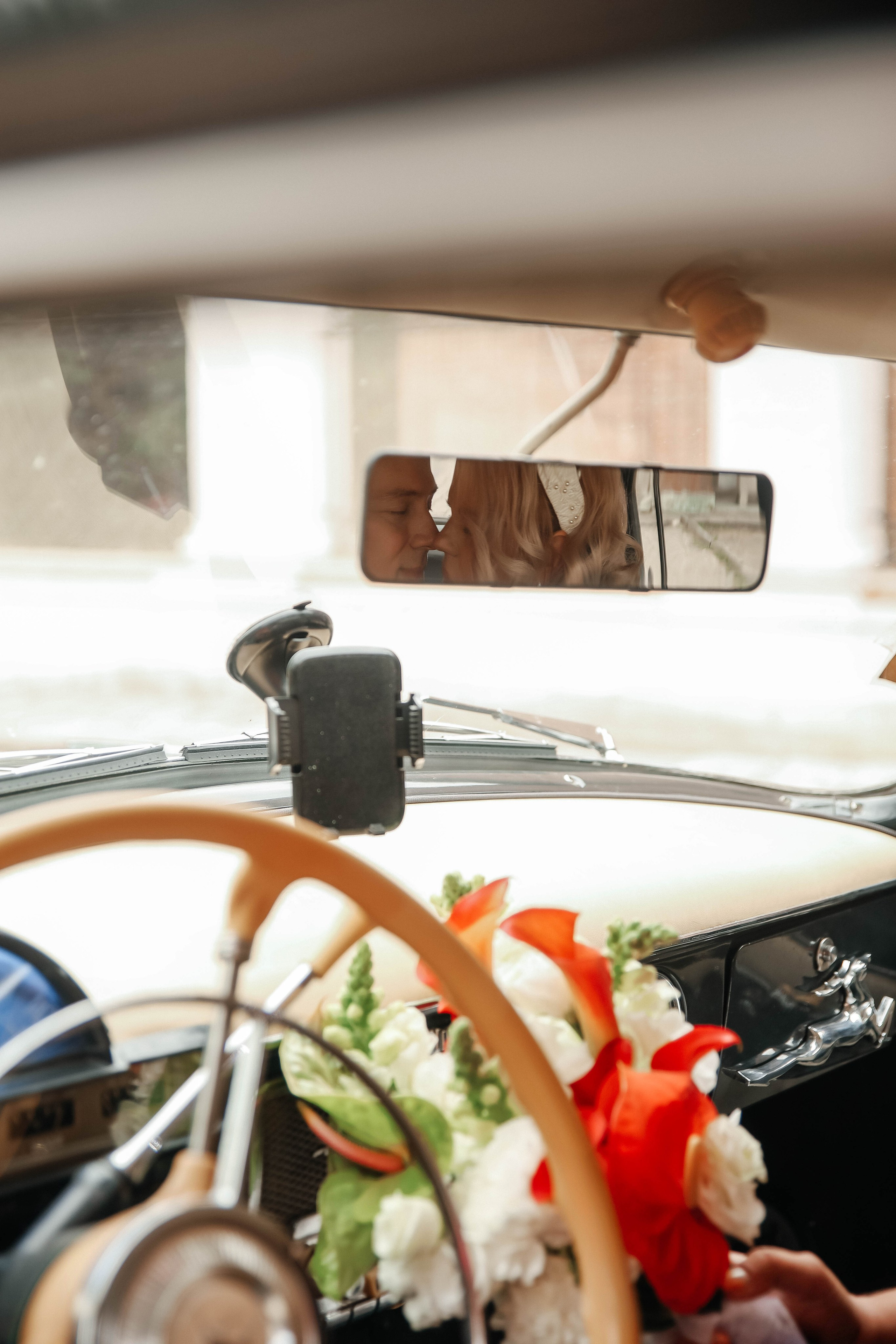 Свадебная фотосессия в стиле ретро. Свадебный и семейный фотограф в Москве