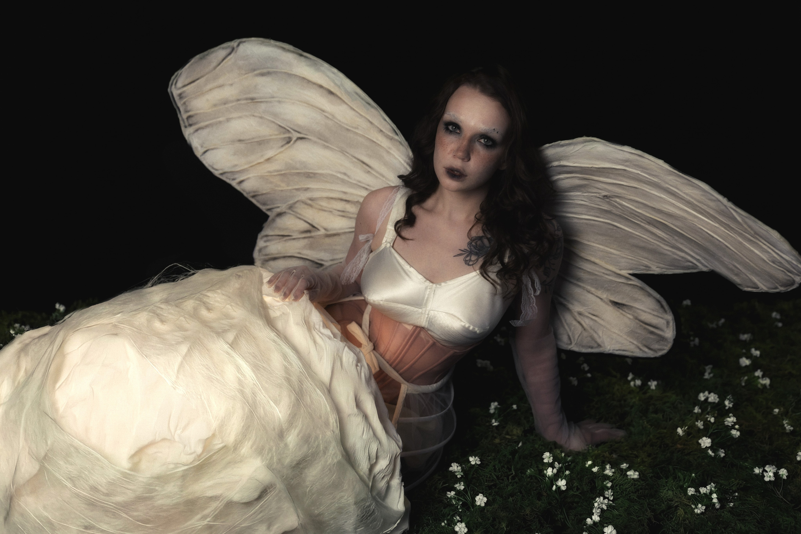 Moth. Арт — фотограф Лиза Мармеладова