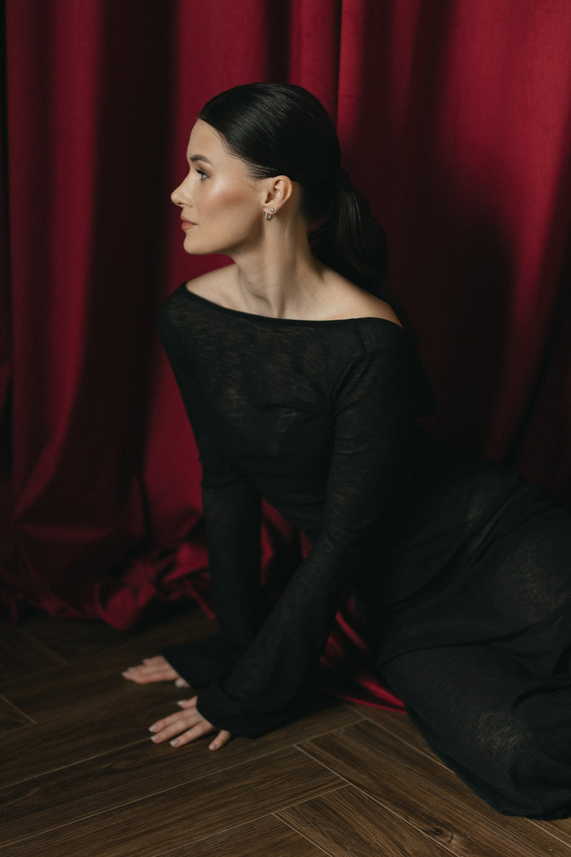 «ЖЕНЩИНА В ЧЕРНОМ». Maria Startseva Photo