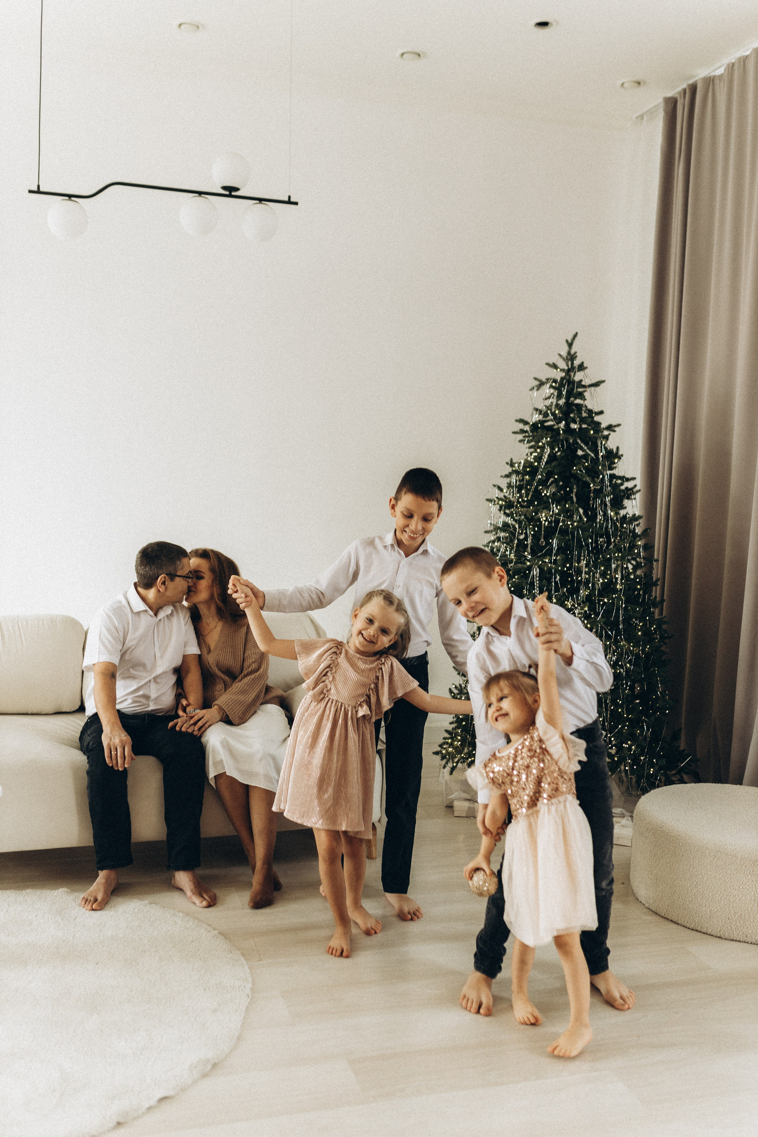 Андрей, Лариса, Егор, Тимур, Лера и Наташа. Семейный фотограф в Новороссийске и Анапе Александра Яковлева