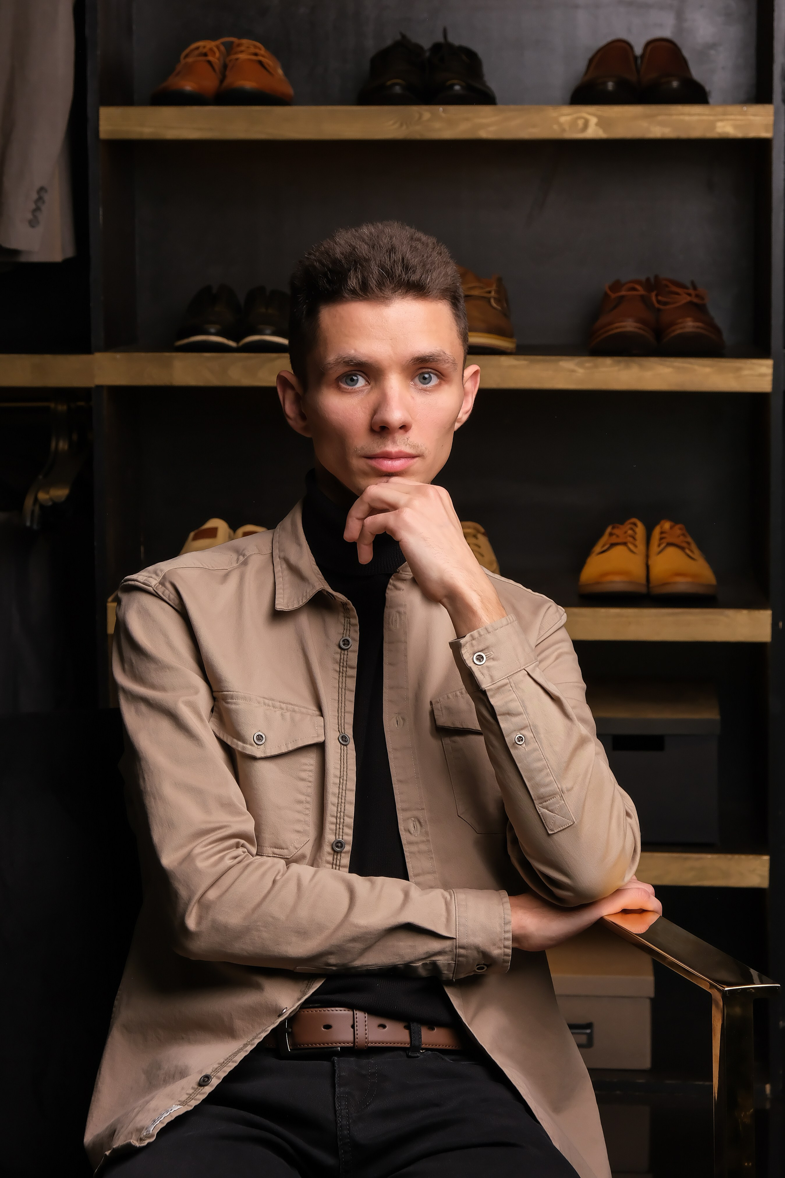 Мужская и женская фотосессия, фотосессия для парня, мужчины, девушки, женщины, деловая фотосессия, портретная, в Москве. Фото-ВидеоПродакшен для экспертов и брендов