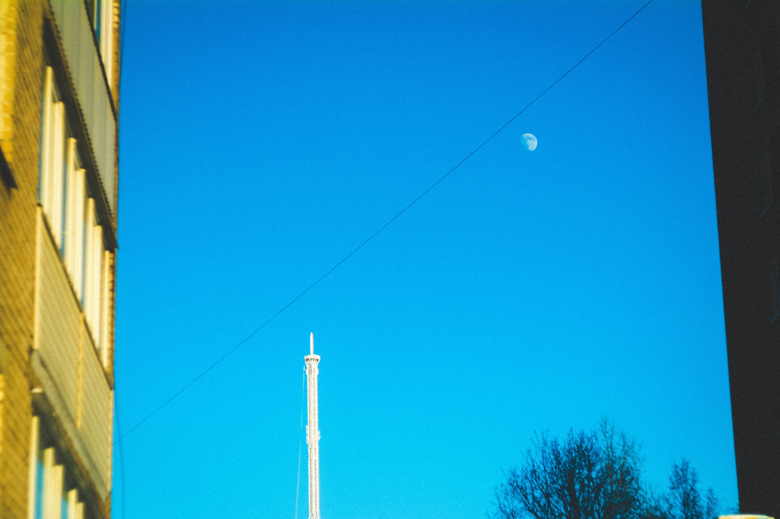 Замкнутые люди. Den Mirov — Фотограф, Музыкант