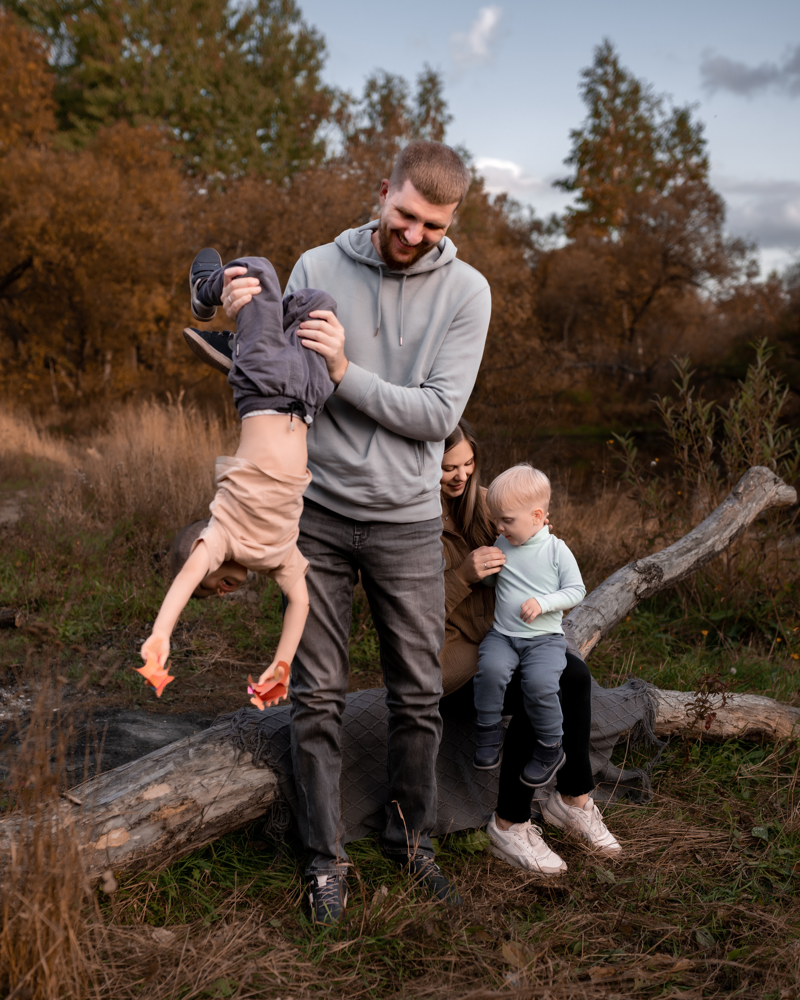 Виктория, Алексей, Ваня и Дима. Фотограф г. Хабаровск