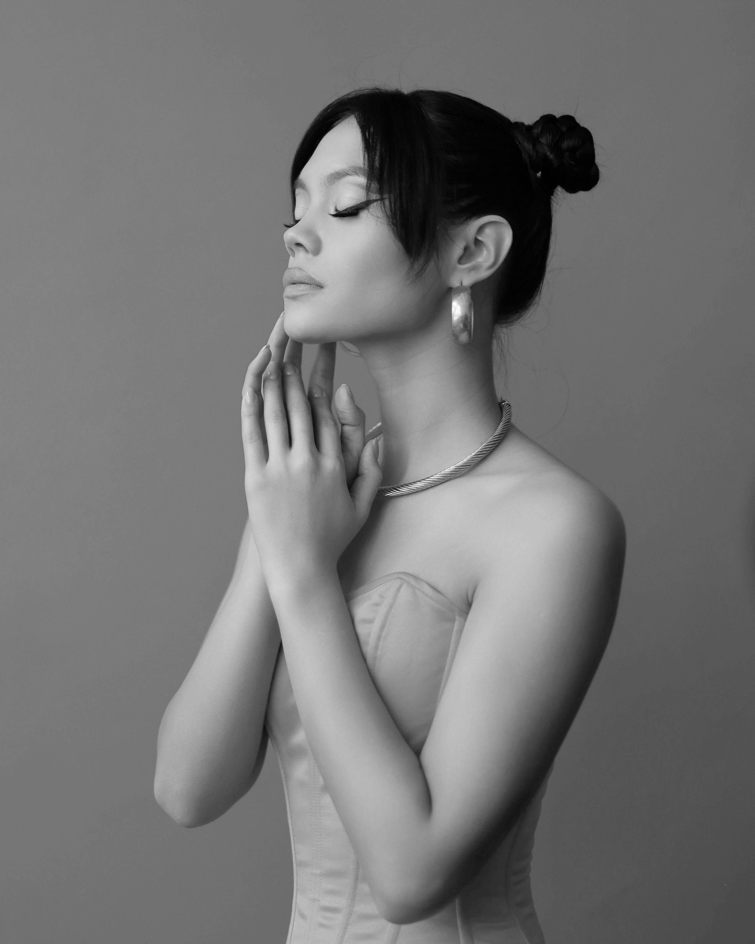 В студии. Женский и свадебный фотограф Егорычева Любовь