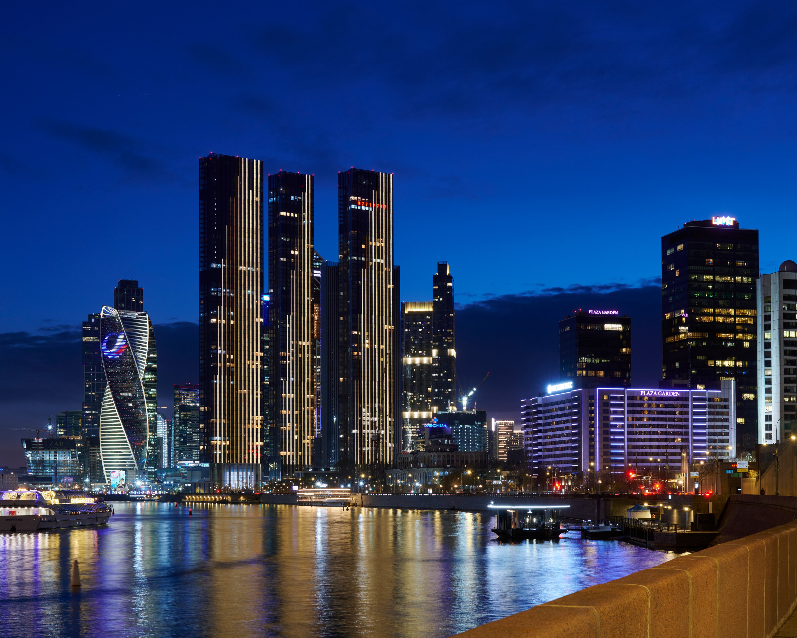 Nikon NIKKOR Z 180-600mm f/5.6-6.3 VR. Интерьерный и архитектурный фотограф Москва и МО. Свободный Роман