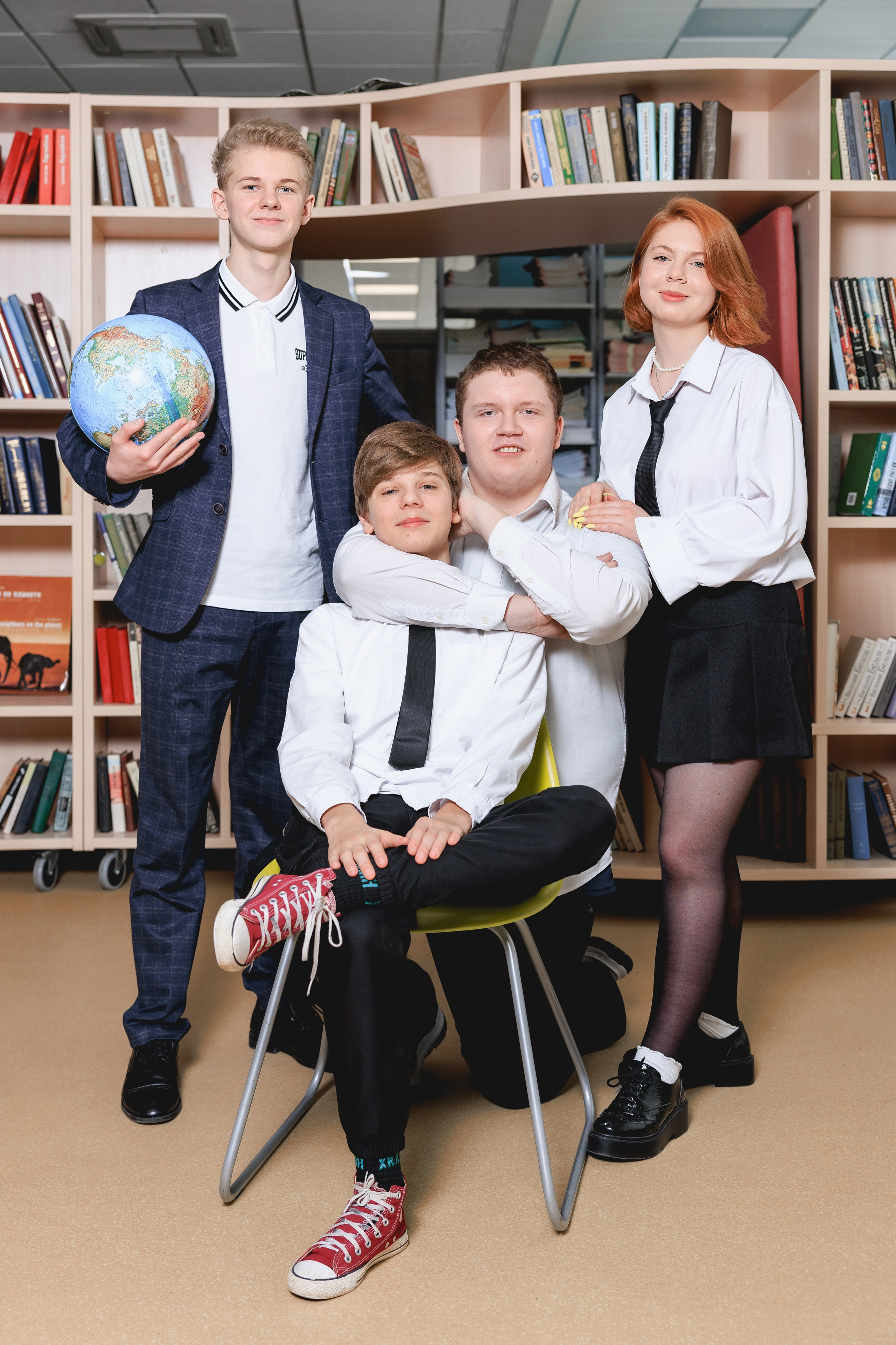 Фотосессии для выпускных фотокниг и виньеток (сад, школа). Школьный и семейный фотограф г. Клин Елена Желнина