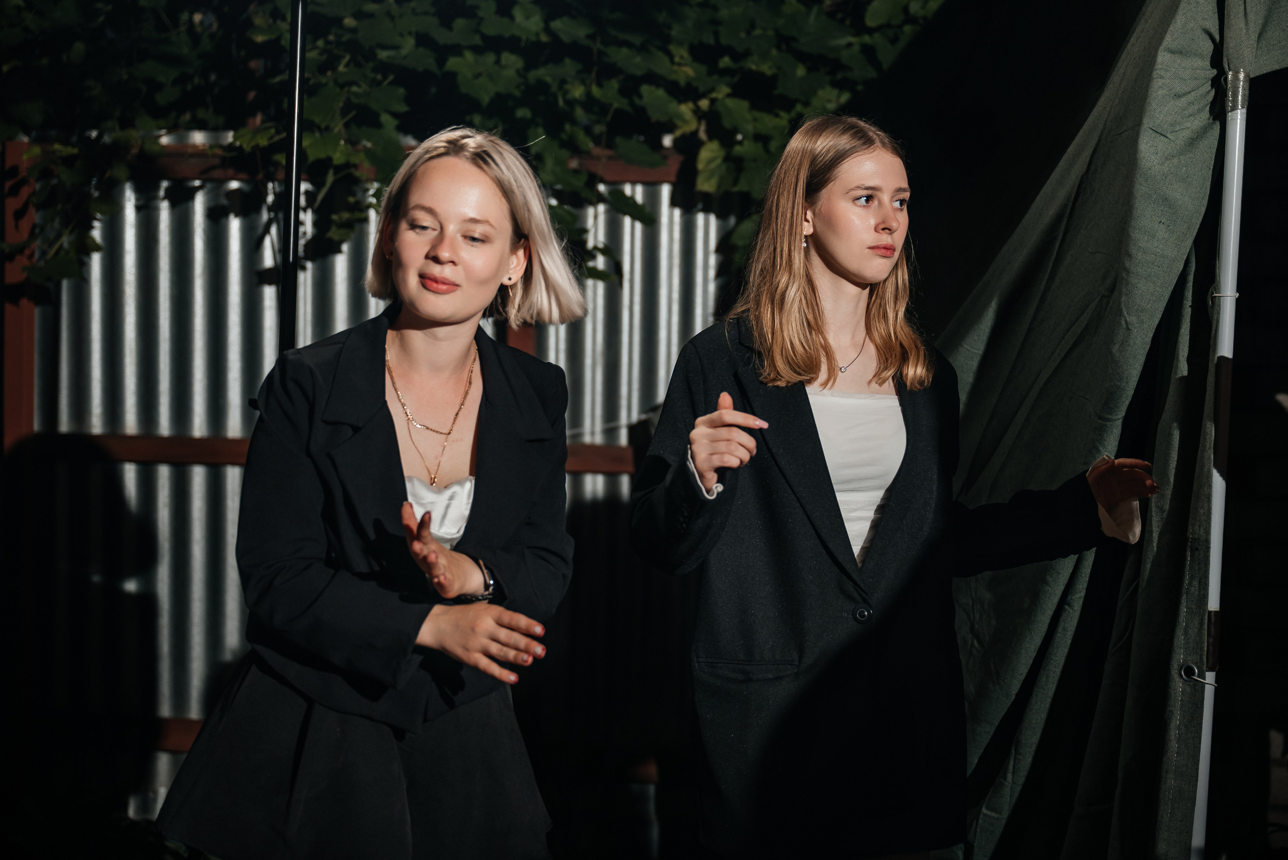 «Свадьба Даши и Артема». Школьный фотограф в Валуйках. Фотосессии для выпускников и изготовление выпускных альбомов в городе Валуйки и в Белгородской области